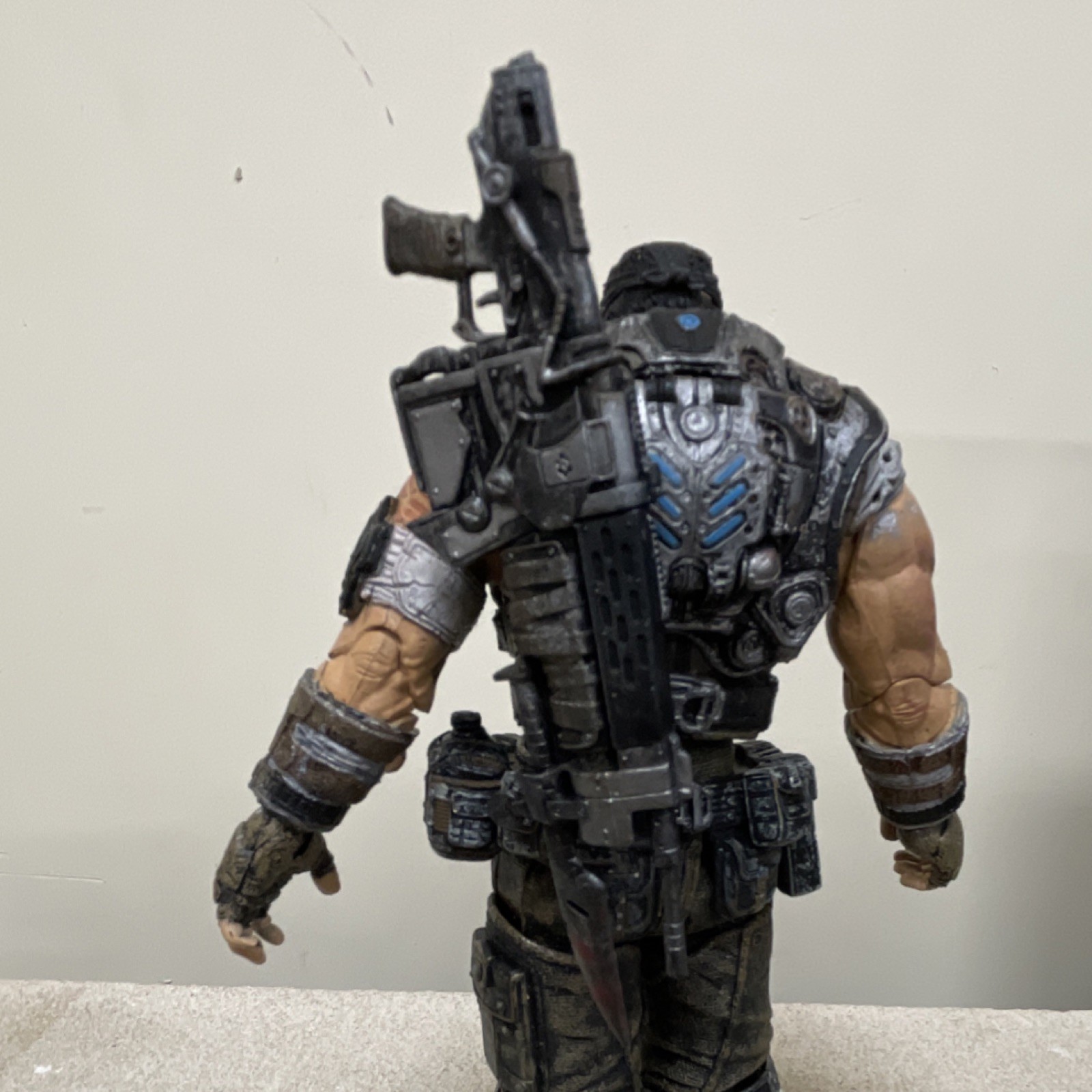 NECA Xbox Epic Gears of War 3 – Marcus Fenix 7″ Action Figure 2011