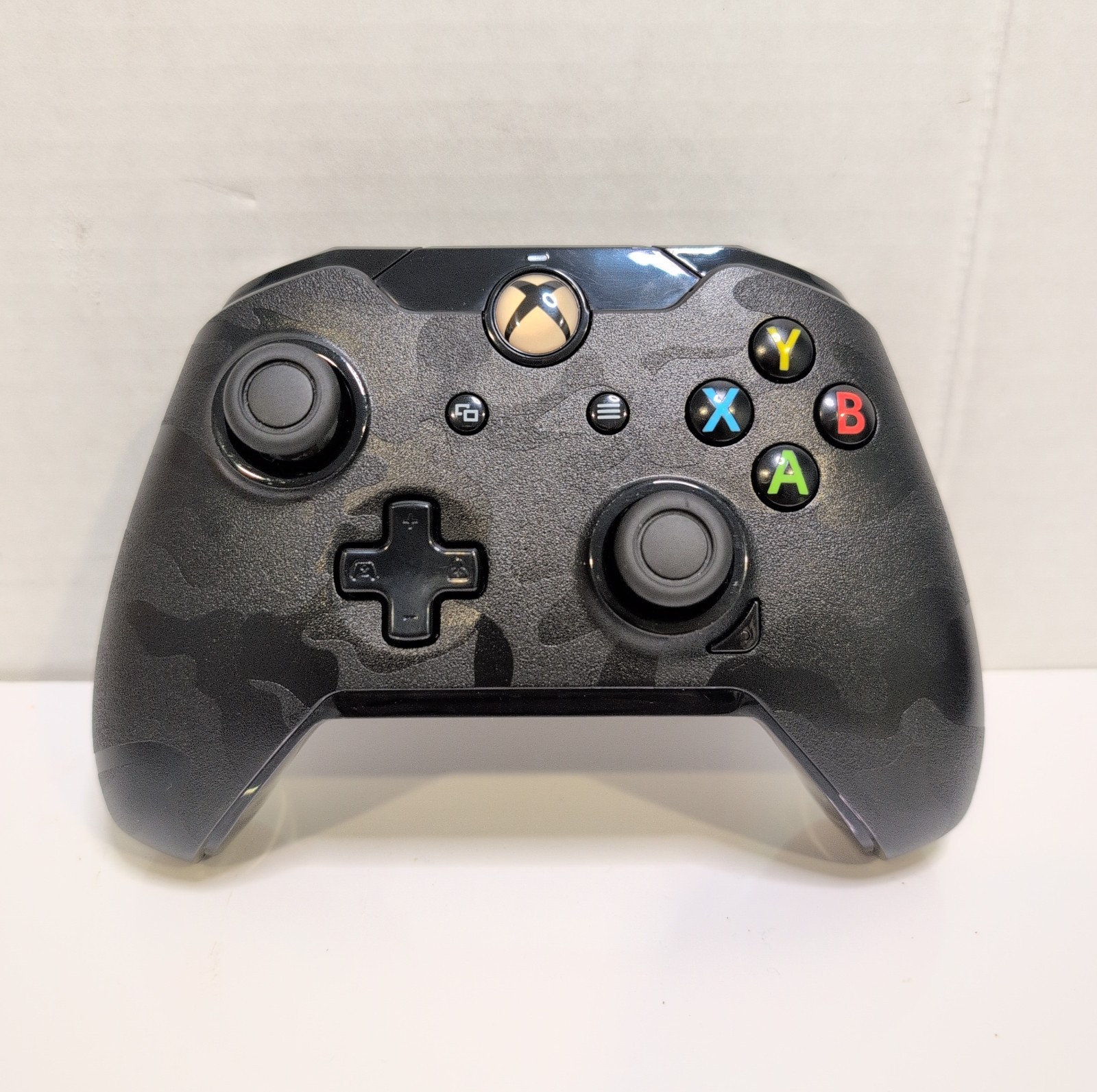 PDP Wired Controller for Xbox One Black Camo 048-065 ML442
