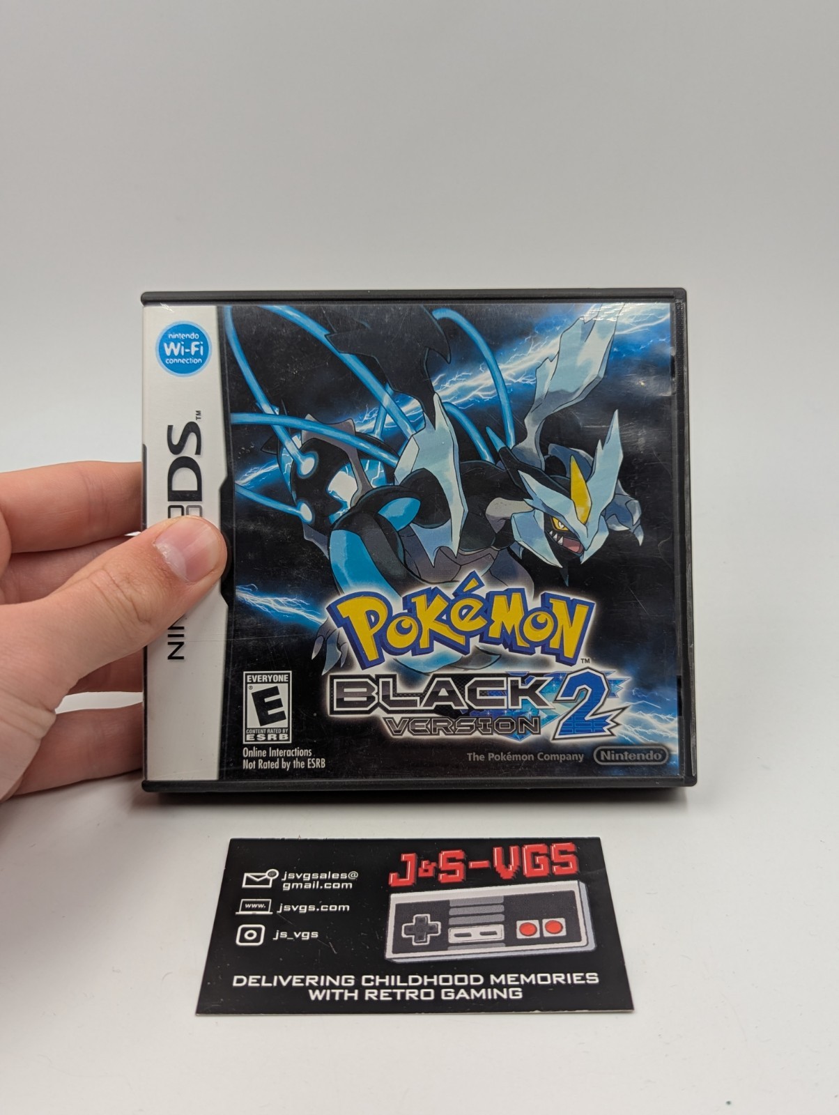 Pokemon Black Version 2 Nintendo DS CIB Complete All Inserts