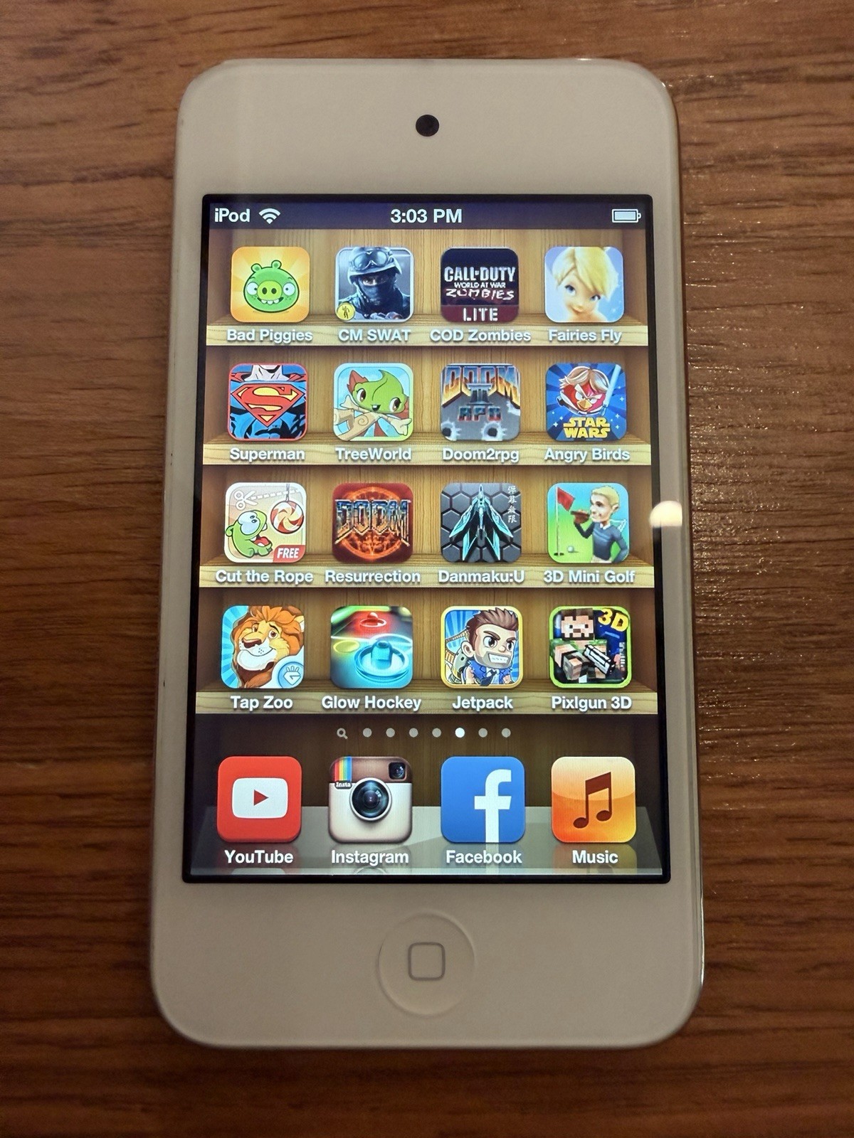 96 Games Ipod Touch 4th 16gb Resident Evil Voltron COD Zombies Retro