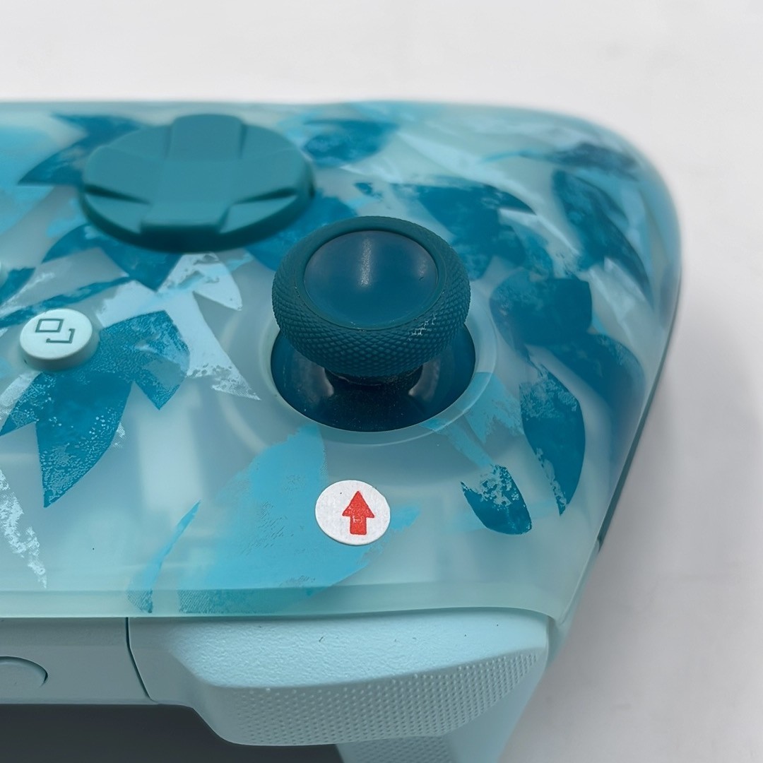 Xbox Wireless Controller Ice Breaker Special Edition – READ
