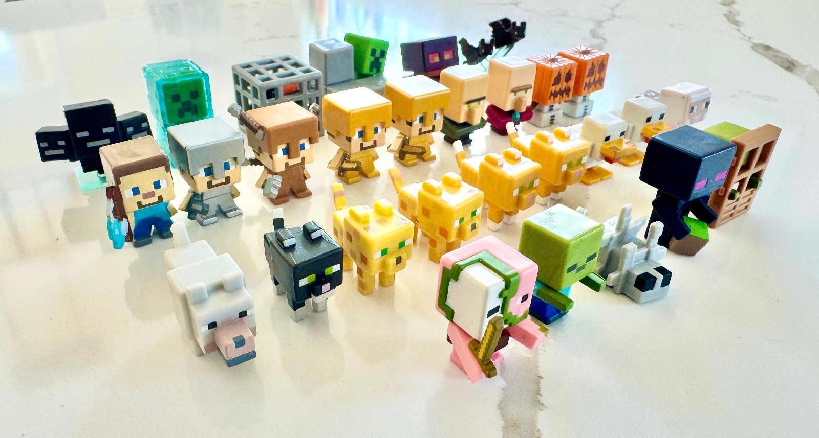 Minecraft Mojang Minifigures Assorted Lot of 29-Steve Enderman Creeper