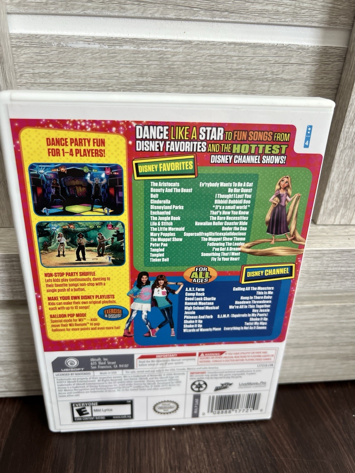 Just Dance Disney Party (Nintendo Wii, 2012) Game, Case, and Instruction Manual