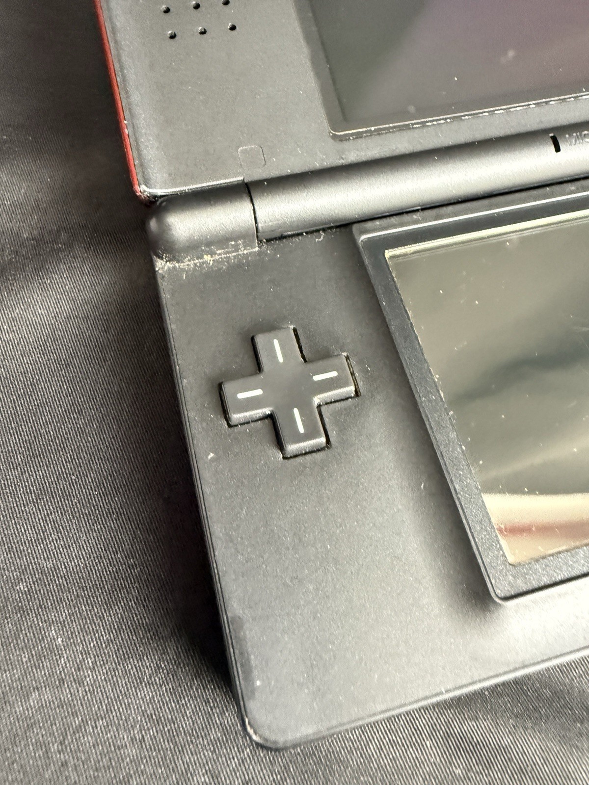 Nintendo DS Lite Crimson Handheld System – Red/Black USA With Petz No Charger