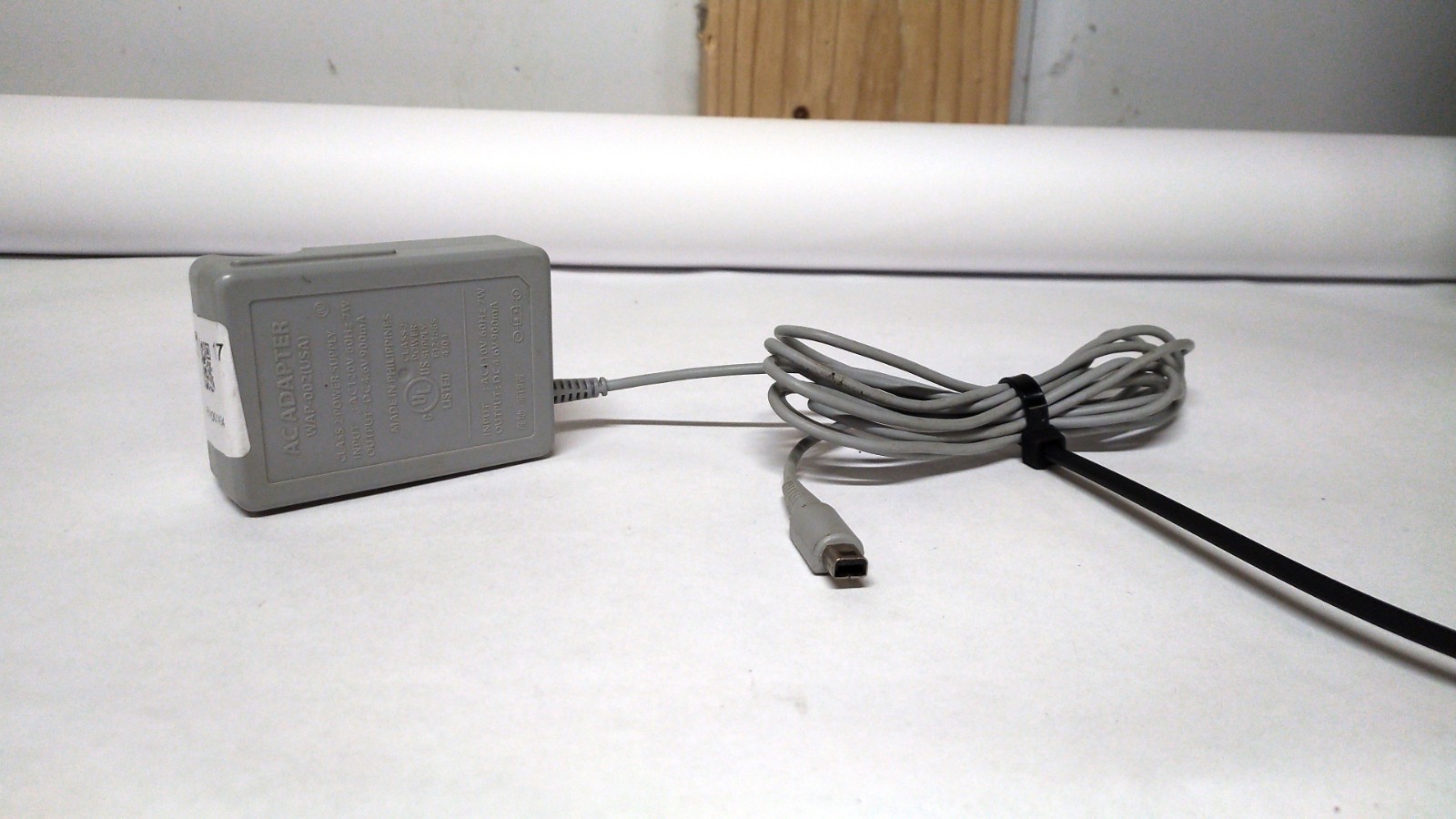 Nintendo WAP-002 (USA) AC Power Adapter Charger 4.6V 900mA 3DS DSi 2DS XL