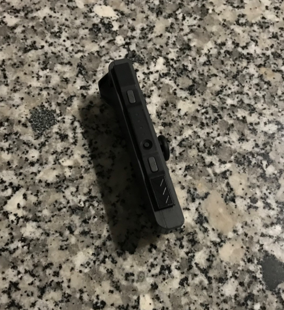 Genuine Authentic RIGHT GRAY Joy-Con Wireless Controller [Nintendo Switch]