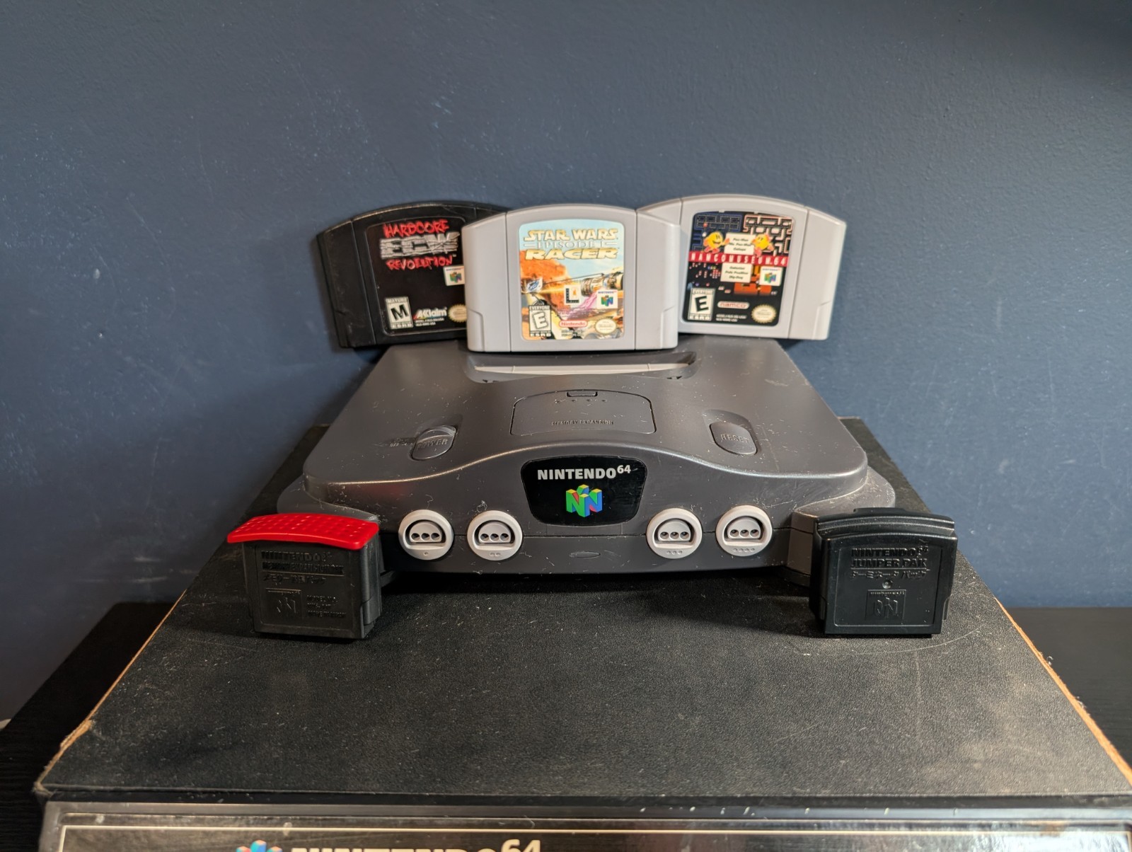 Working Nintendo 64 Console-3 Games-2 Controllers-Game Box-Memory Expansion Pak