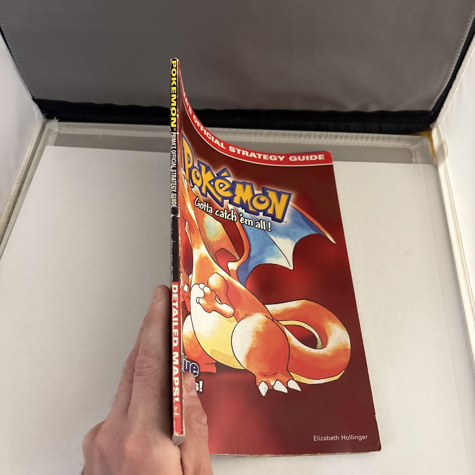 POKEMON: Red & Blue PRIMA’S OFFICIAL STRATEGY GUIDE