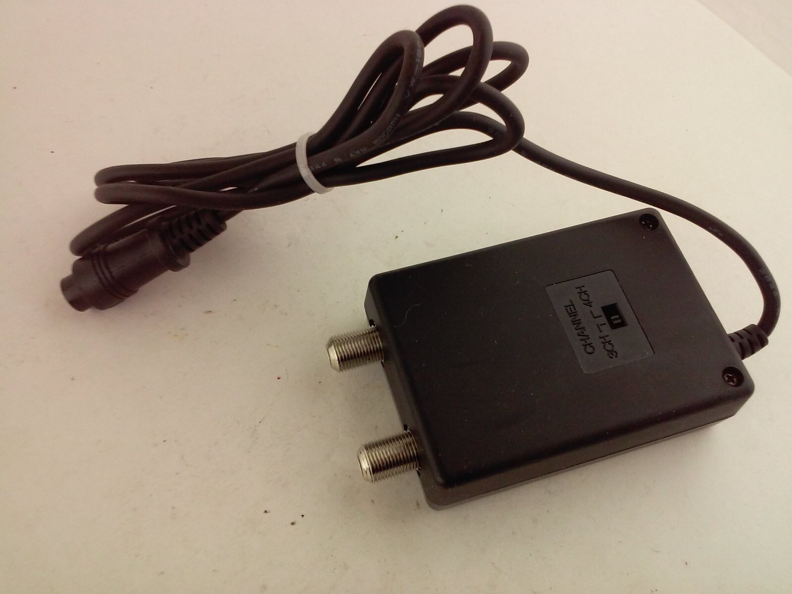 Sharp RF Convertor VR-80RF Channels 3 and 4