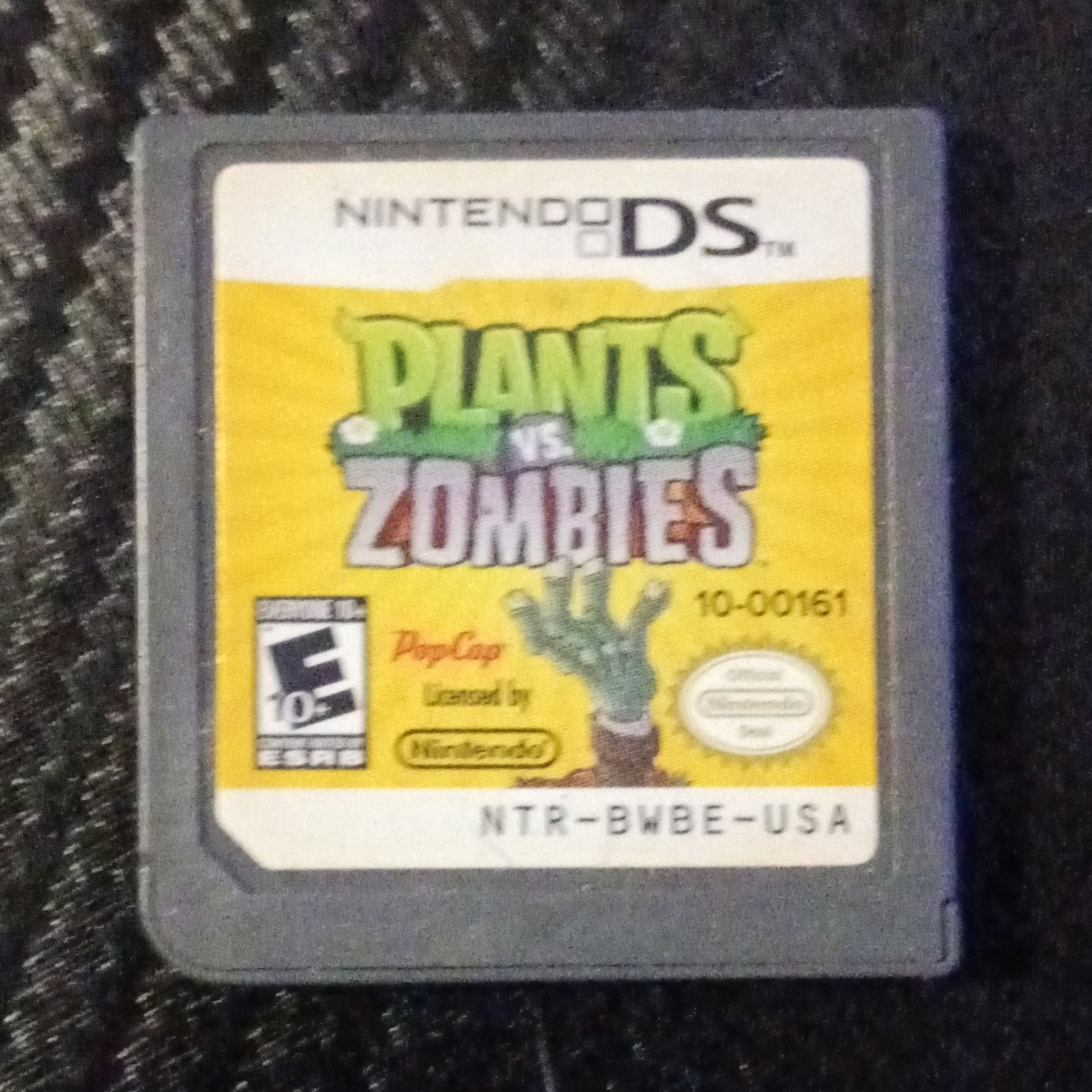Plants vs. Zombies Nintendo DS Game Cartridge, PopCap, E10+, NTSC-U/C