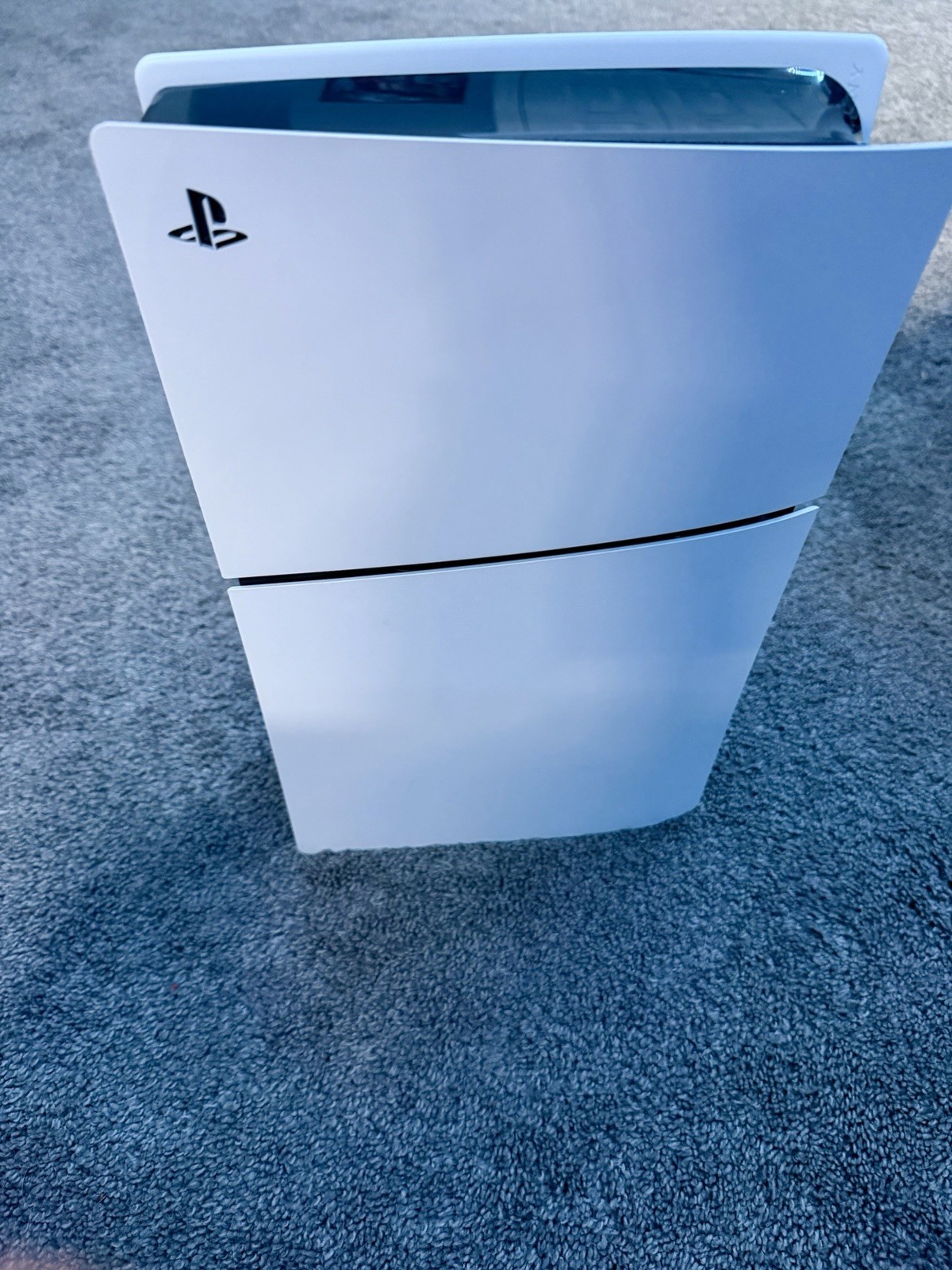 Sony PlayStation 5 Slim White IN MINT CONDITION (barely Used)