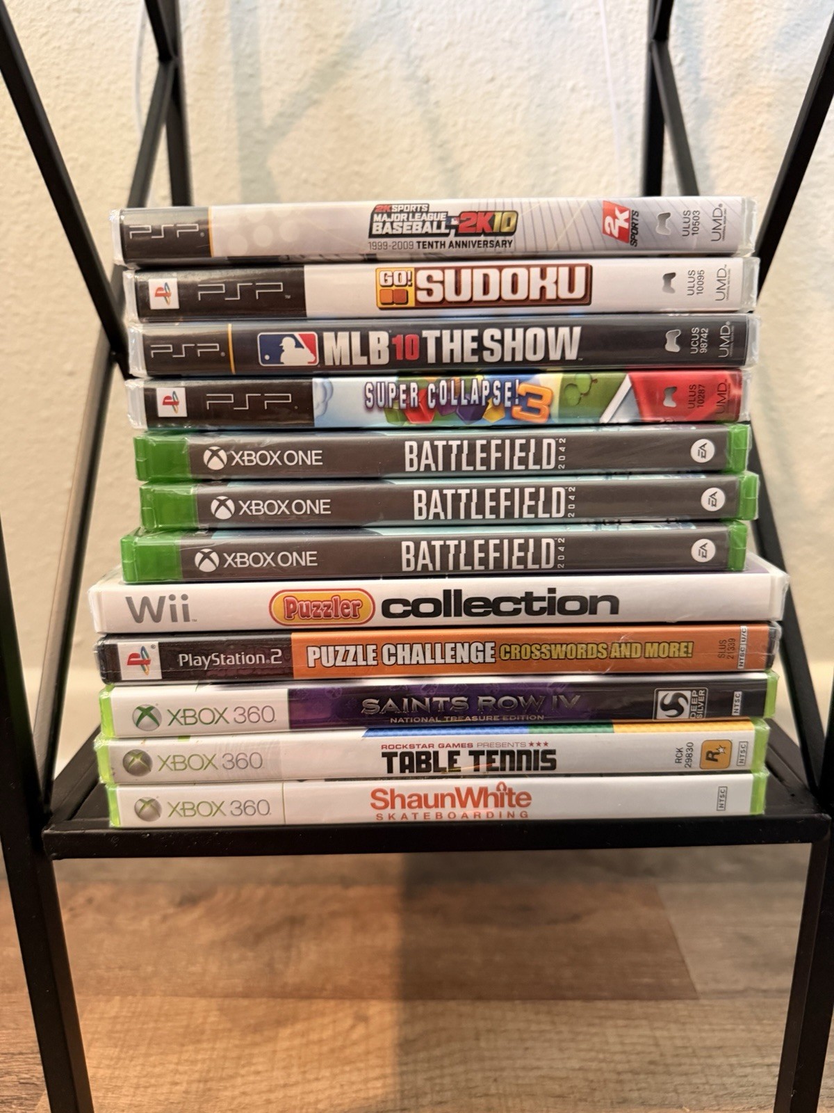 Xbox PlayStation Wii Mixed Video Game Lot w/ Cases: Shaun White, Puzzle, Sports