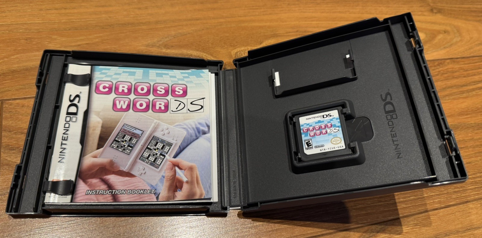 Crosswords DS Nintendo Video Game Complete w/ Manual CIB Tested Working PERFECT
