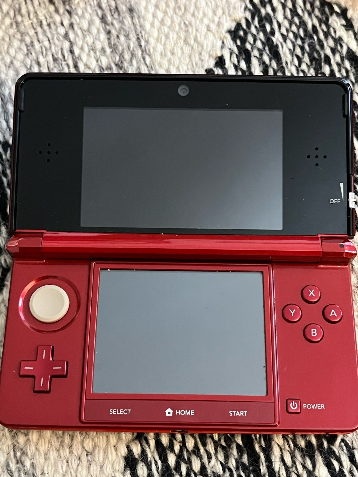 Nintendo DS 3DS in Red with Mario Case and Super Mario Maker Game