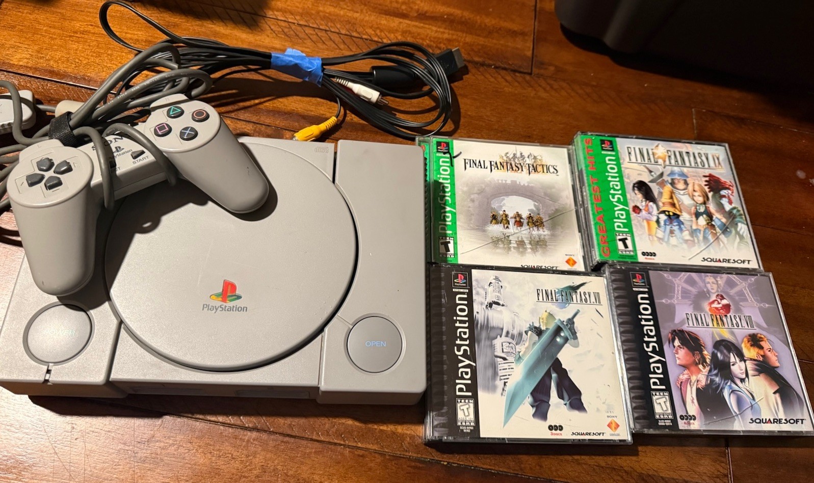 Sony PlayStation 1 PS1 Console Bundle 1 Controllers + Cables Final fantasy games