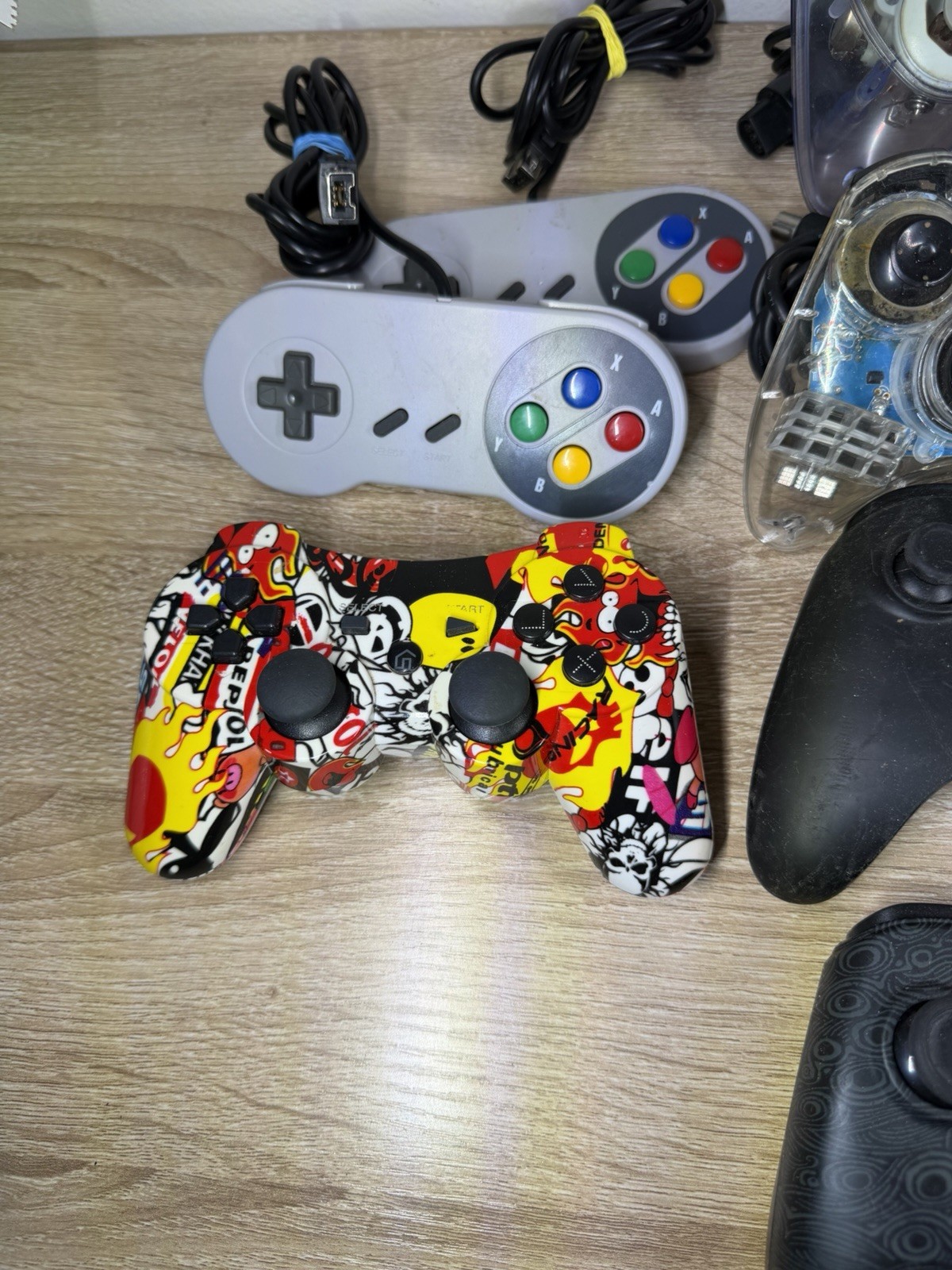 Video Game Controller Lot 3rd Party UNTESTED READ THE DESCRIPTION