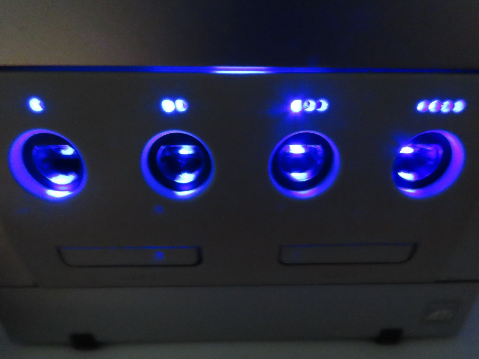 Nintendo GameCube BLUE LED Light Mod Modification Kit – Fan, main LED and ports