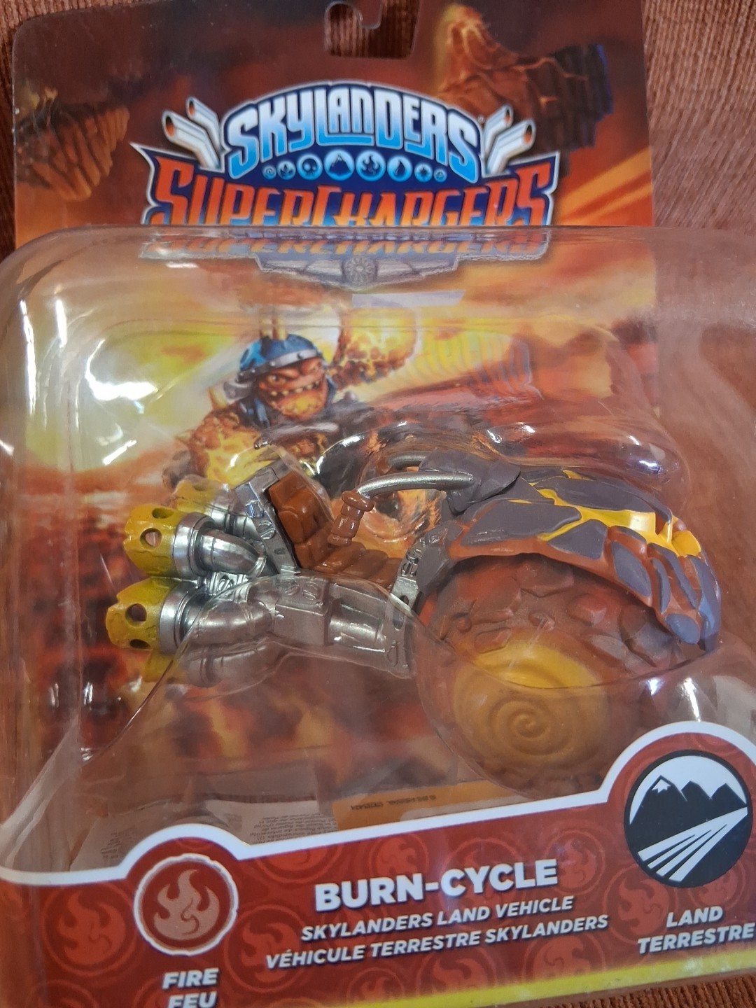 SKYLANDERS Superchargers – Burn-Cycle – NEW