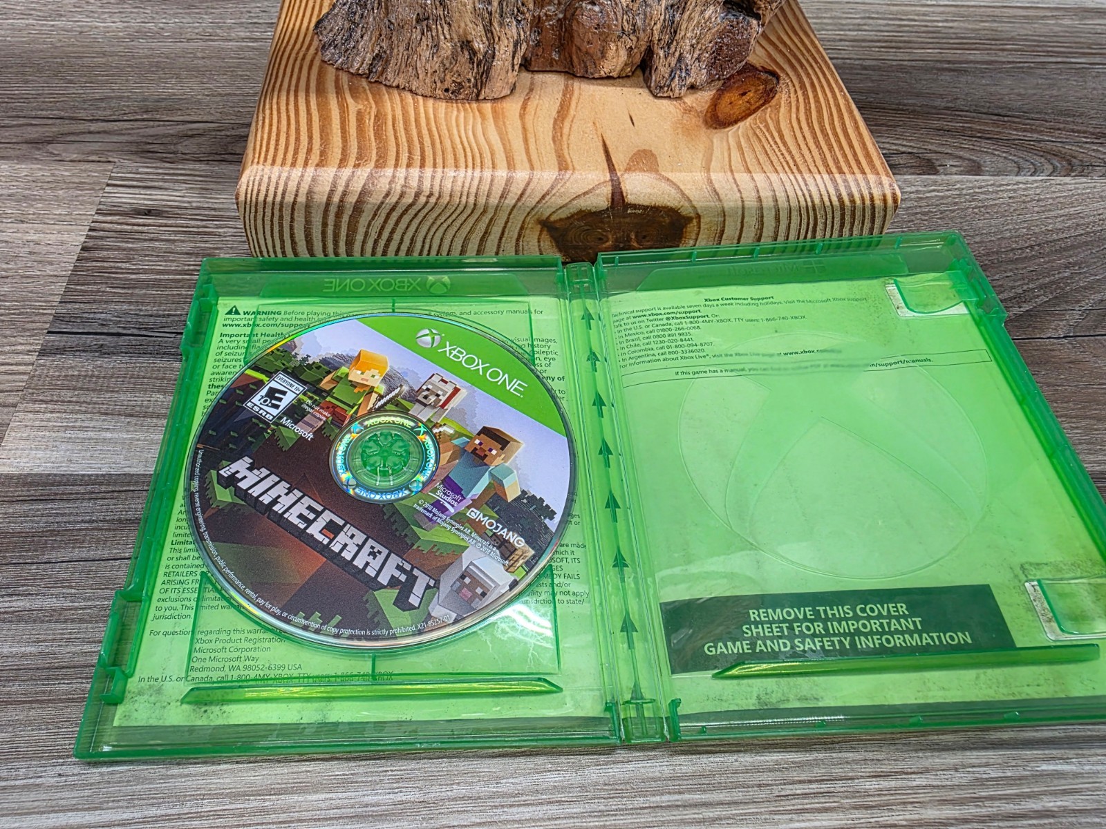 Minecraft Starter Collection – MICROSOFT Xbox One 2018 MOJANG RATED E 10+ TESTED
