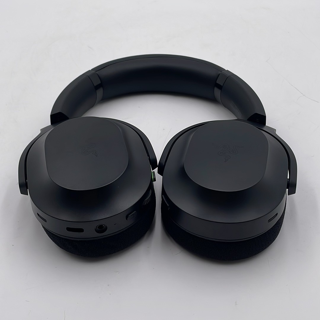Razer Barracuda Wireless Gaming & Mobile Headset Black – AS IS
