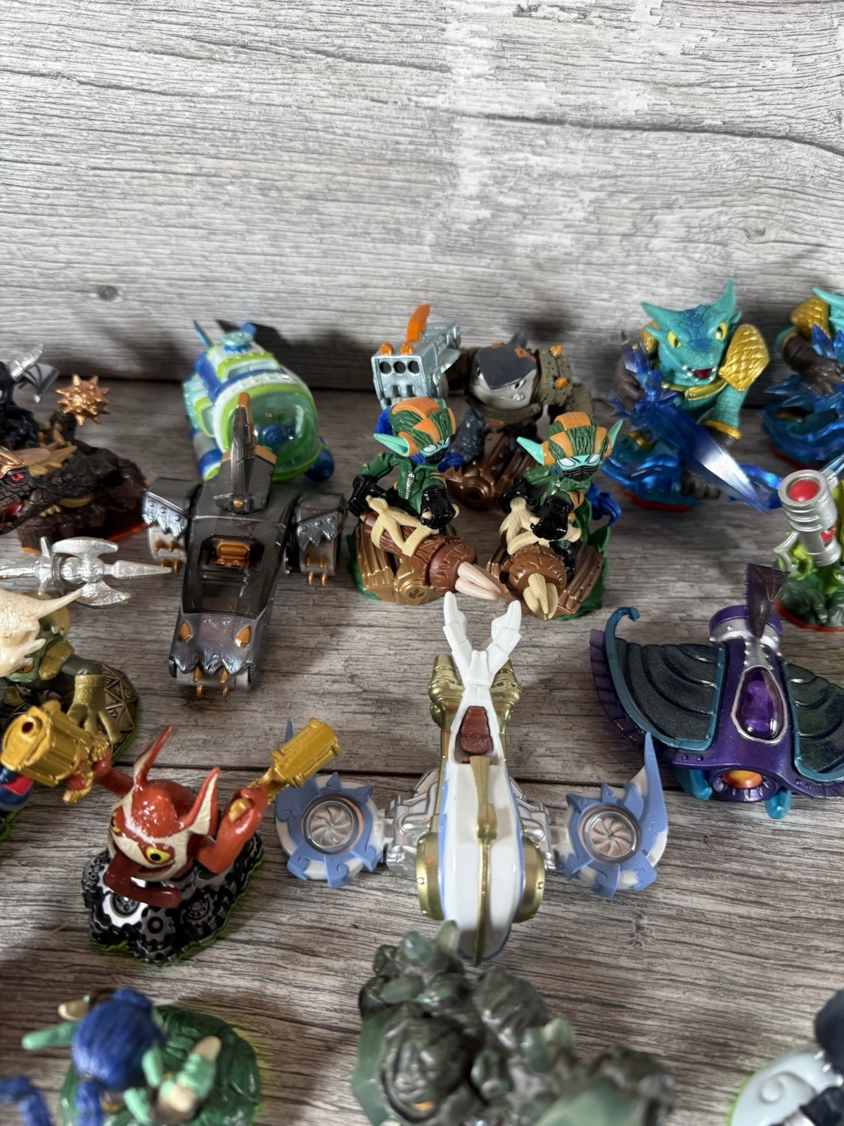 Activision Skylanders LOT OF 38: Trap Team, Superchargers & Spyros Adventures