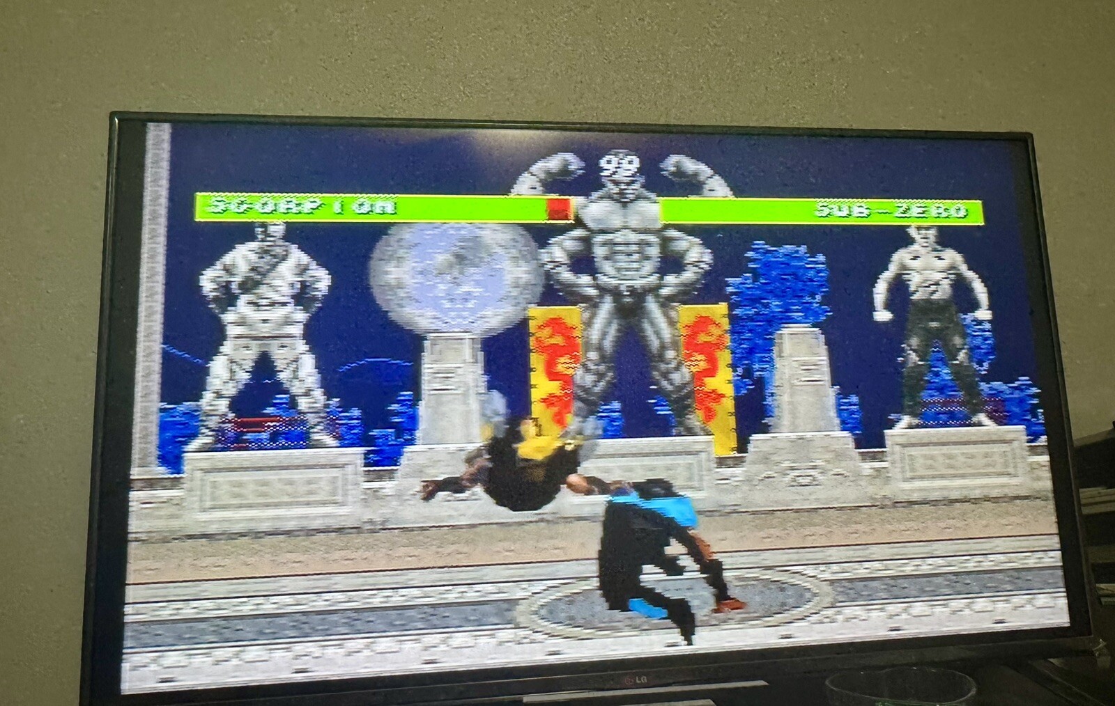 Mortal Kombat Plug in Play TV Games 2004 Jakks Pacific Midway Console (Works)