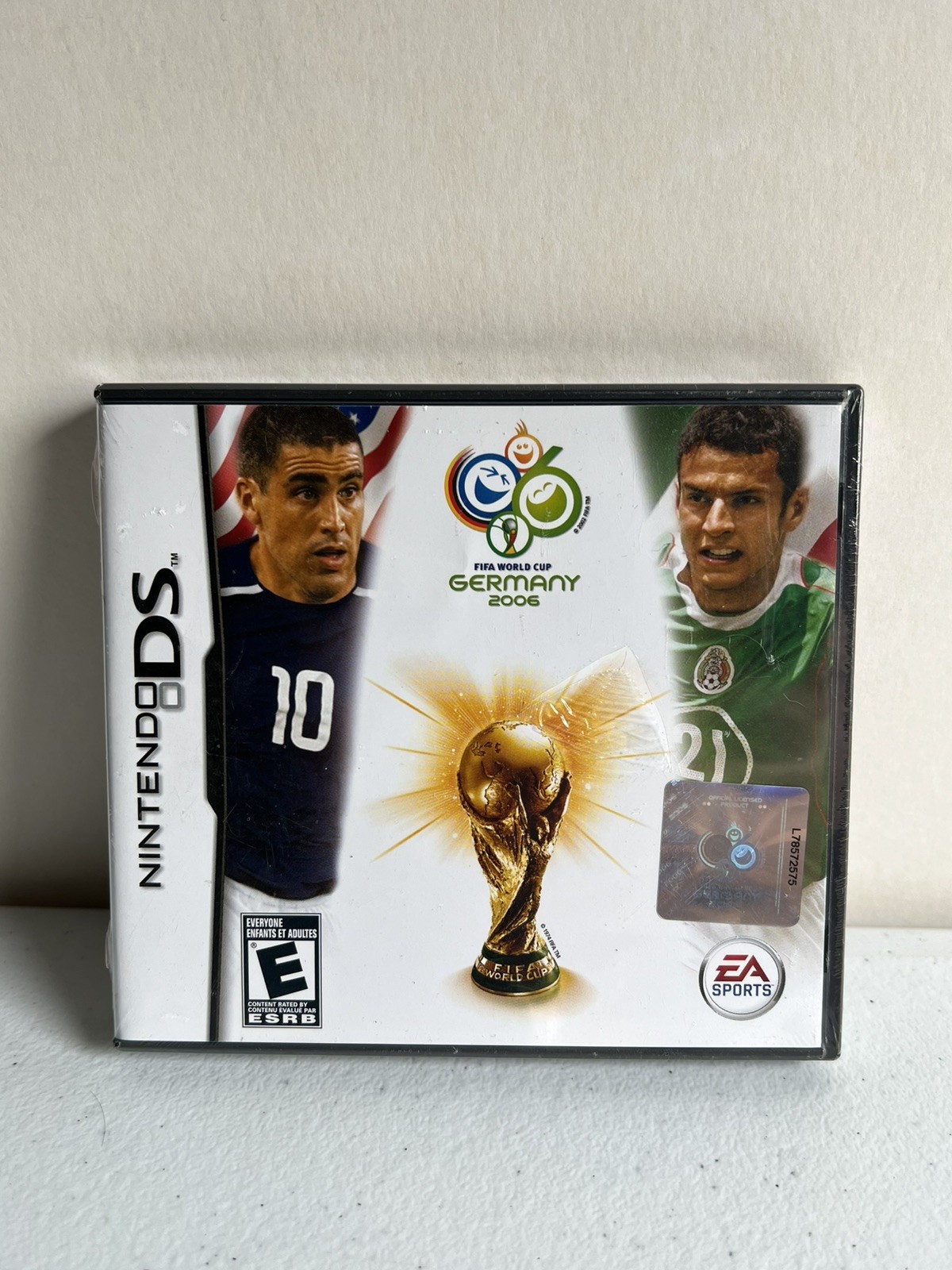 Fifa World Cup Germany 2006 Nintendo DS NEW SEALED ea sports soccer small rip