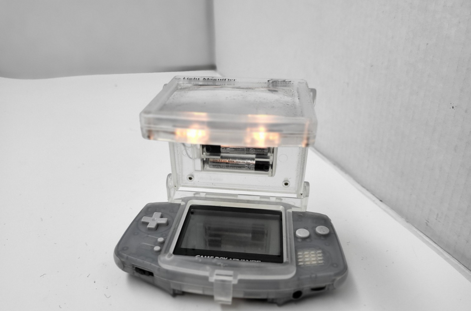 NEW Clear Purple LIGHT & MAGNIFIER for the Nintendo GameBoy Advance Console