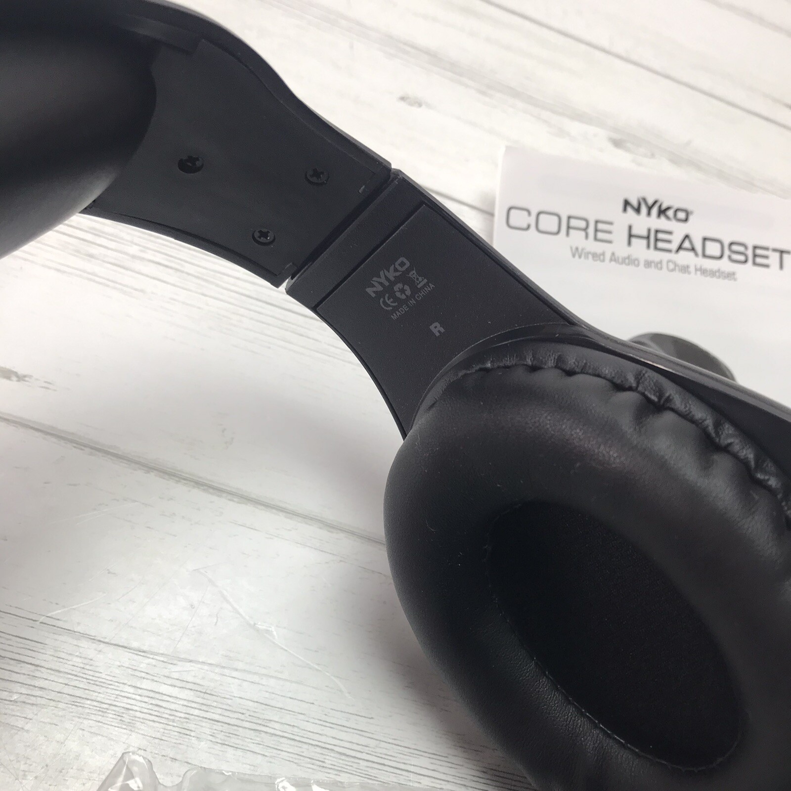 Nyko Core Headset- Universal All Console Gaming Headset – Lights Up 3.5mm Audio