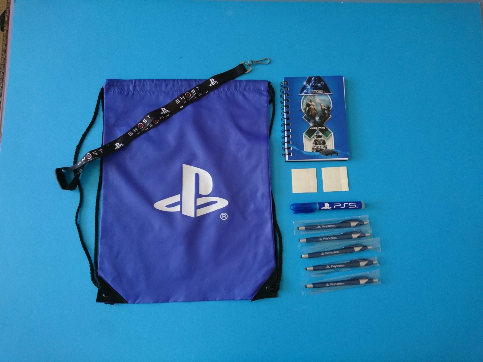 PlayStation STRING BAG, GHOST LANYARD, SANITIZER PEN, 5 STYLUS PENS, NB & 2 STKR