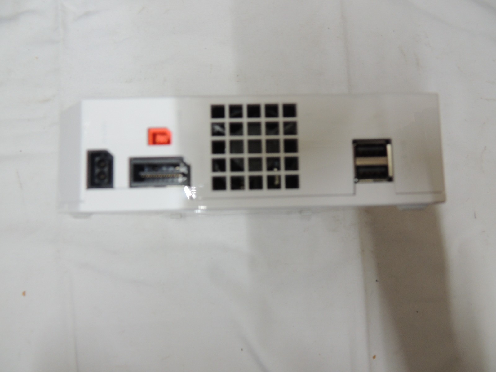 Nintendo Wii – RVL-001 White Bunddle #18 NO AV CABLE