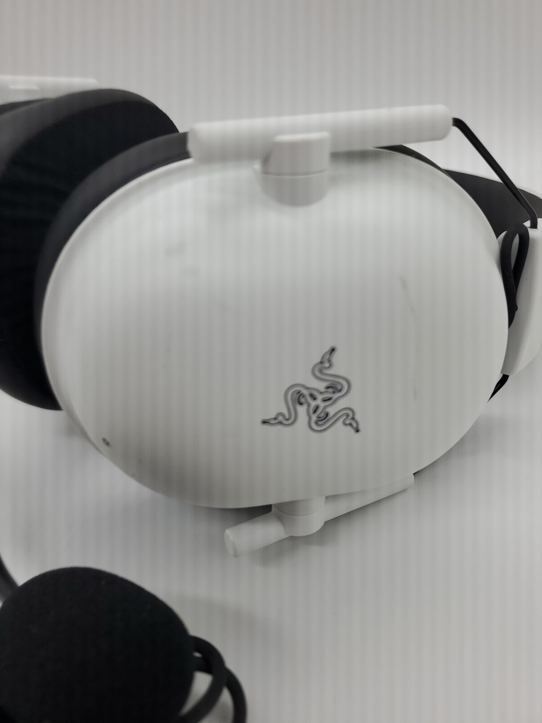 Razer Blackshark V2 X White Over the Ear Gaming Headset