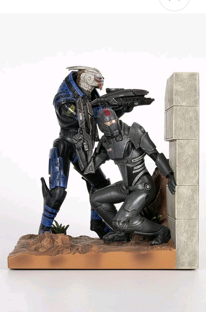 Mass Effect Cover Fire Garrus Shepard Vs Geth Bookends Statue Figure – FREE SHIP