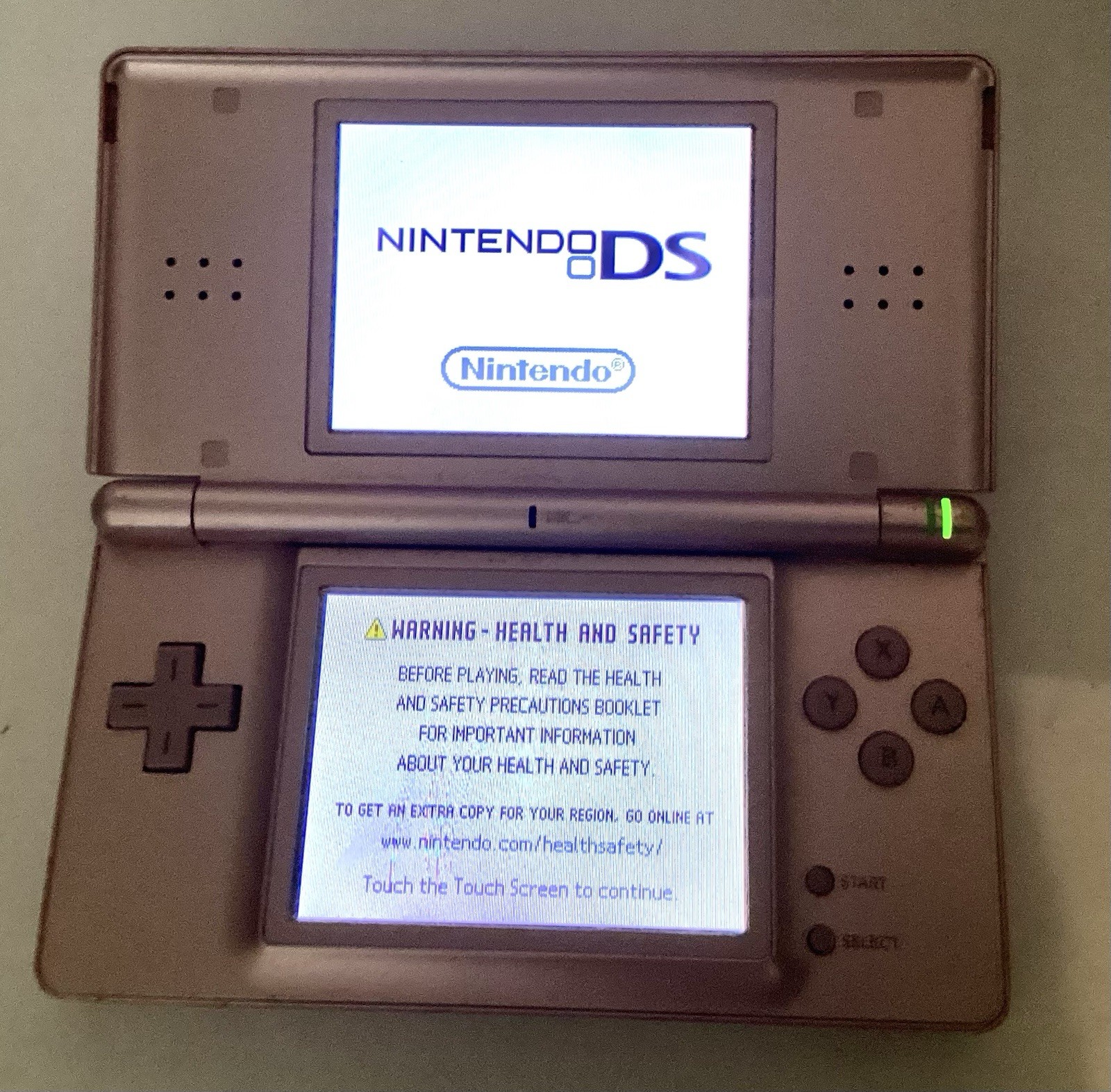 Nintendo DS Lite USG-001 Rose Pink OEM Charger UG-002 Stylus W/Scratches Tested