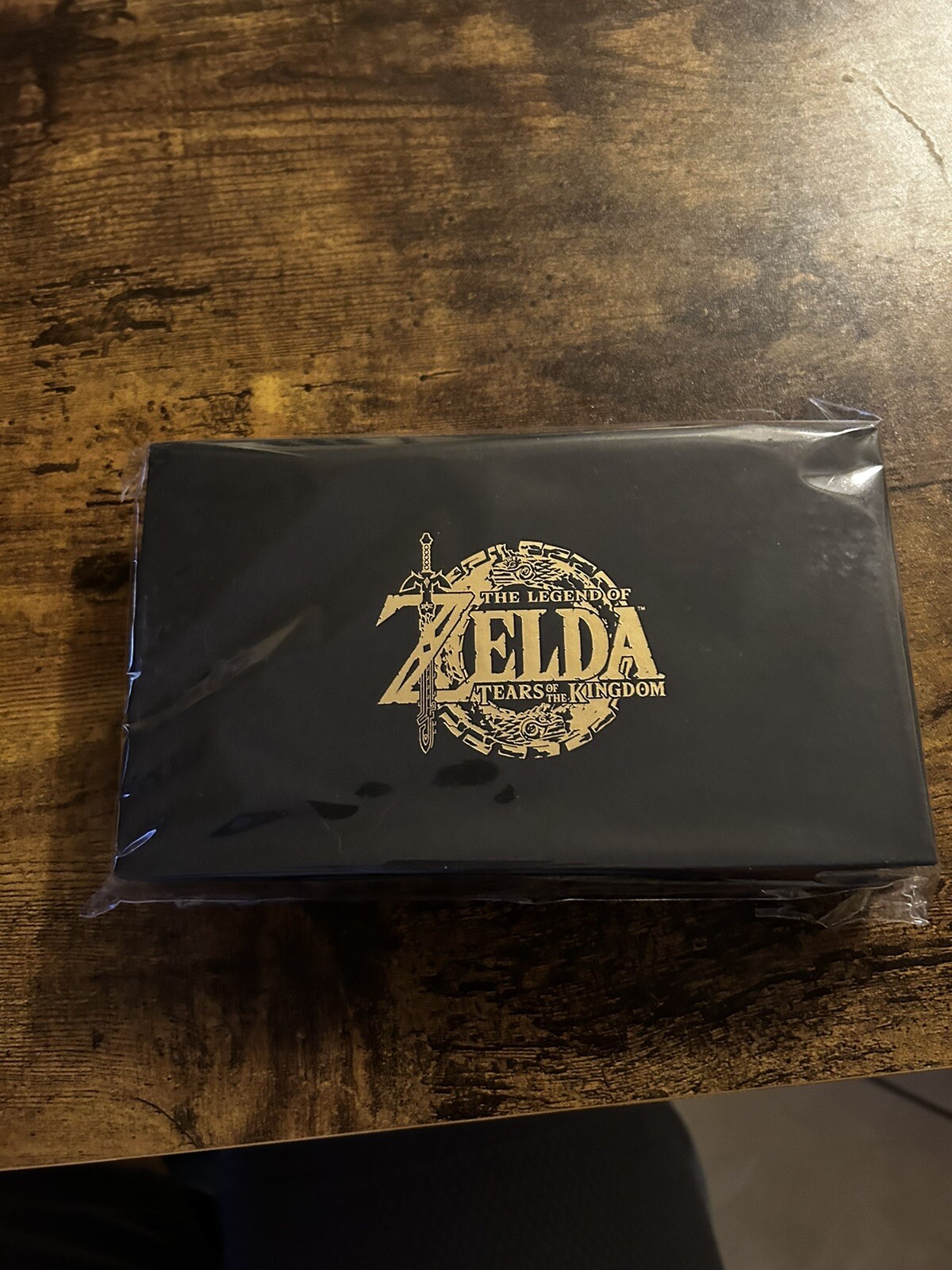 Tears Of The Kingdom EU Pre-Order Bundle: Medal + Luggage Tag + Coin + Notebook