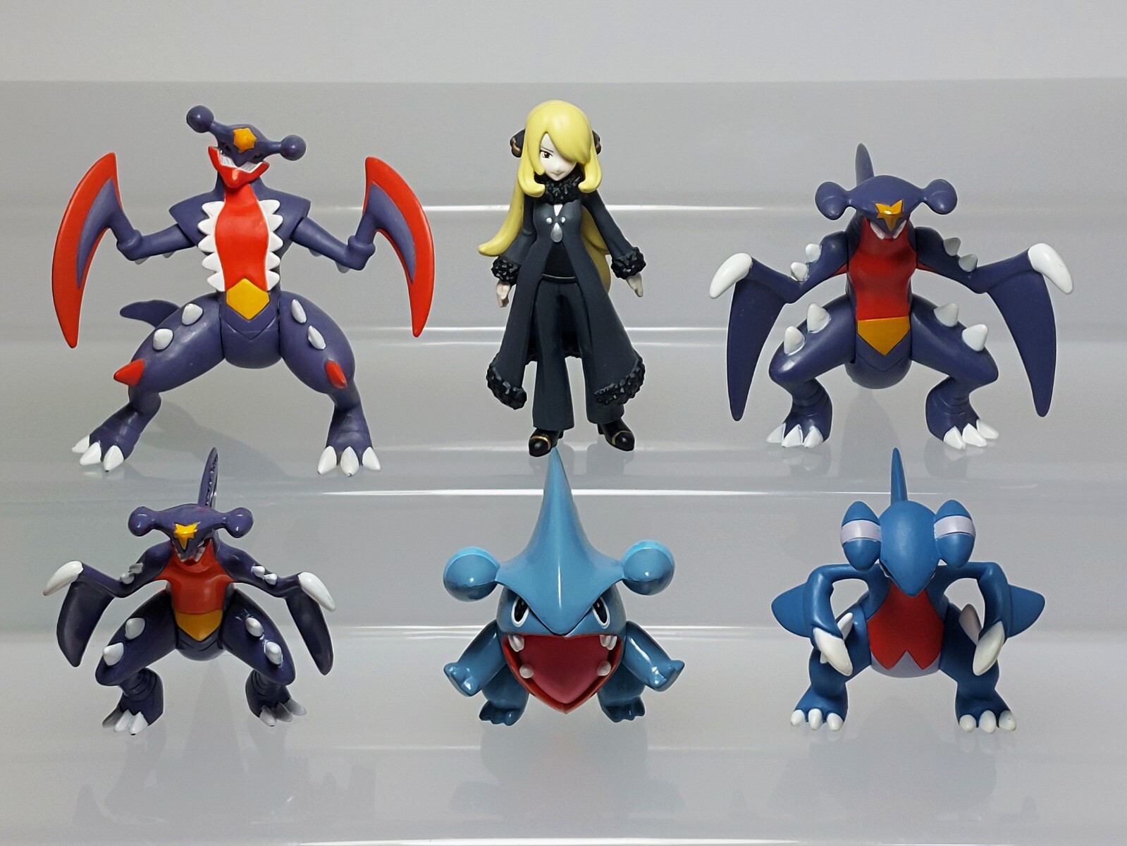 Mega Garchomp Gabite Gible Cynthia Pokemon Moncolle Figure Takara Tomy 1.6-2.4in
