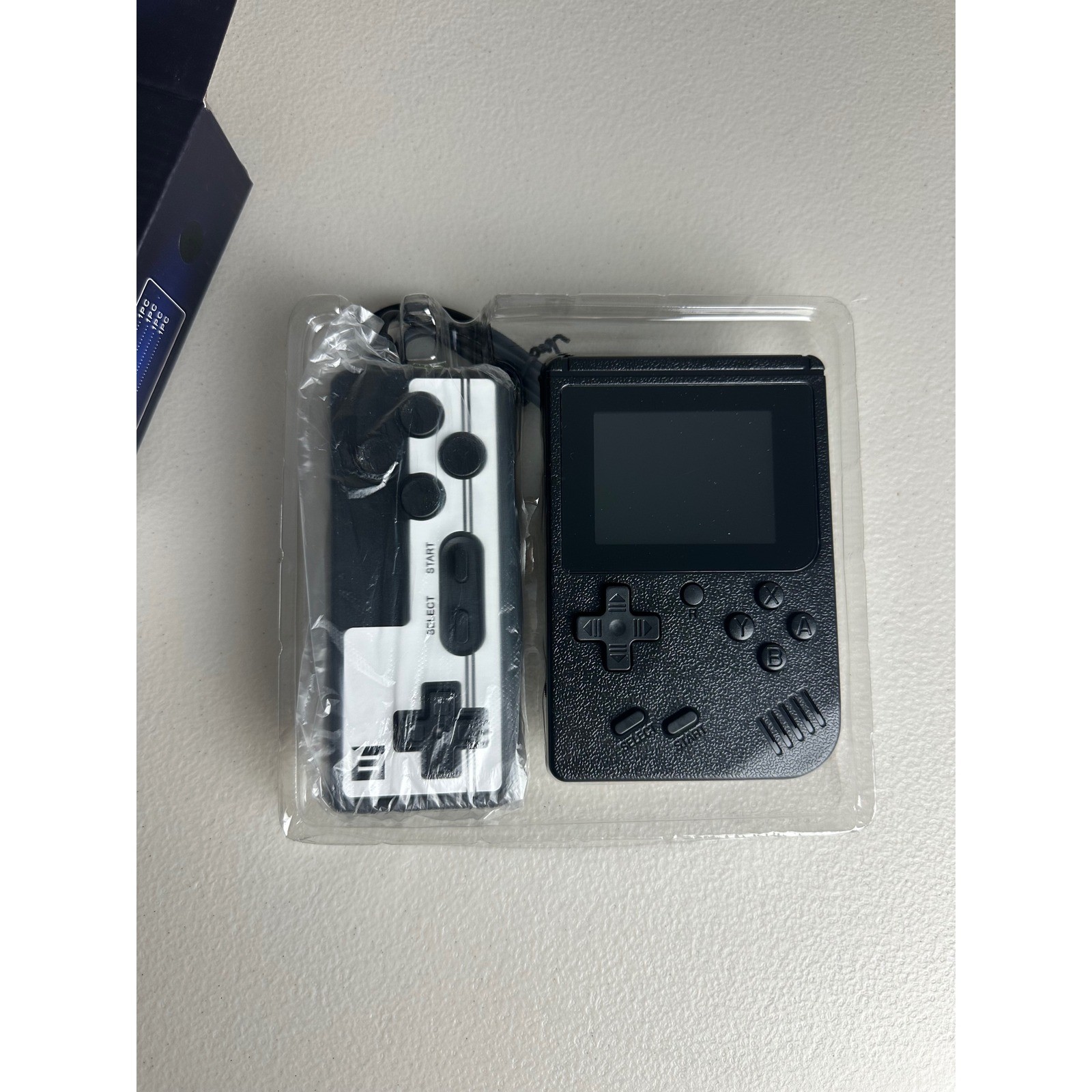 Retro Mini Handheld Game Console 500 Games 2 Player Controller Black GB05CR