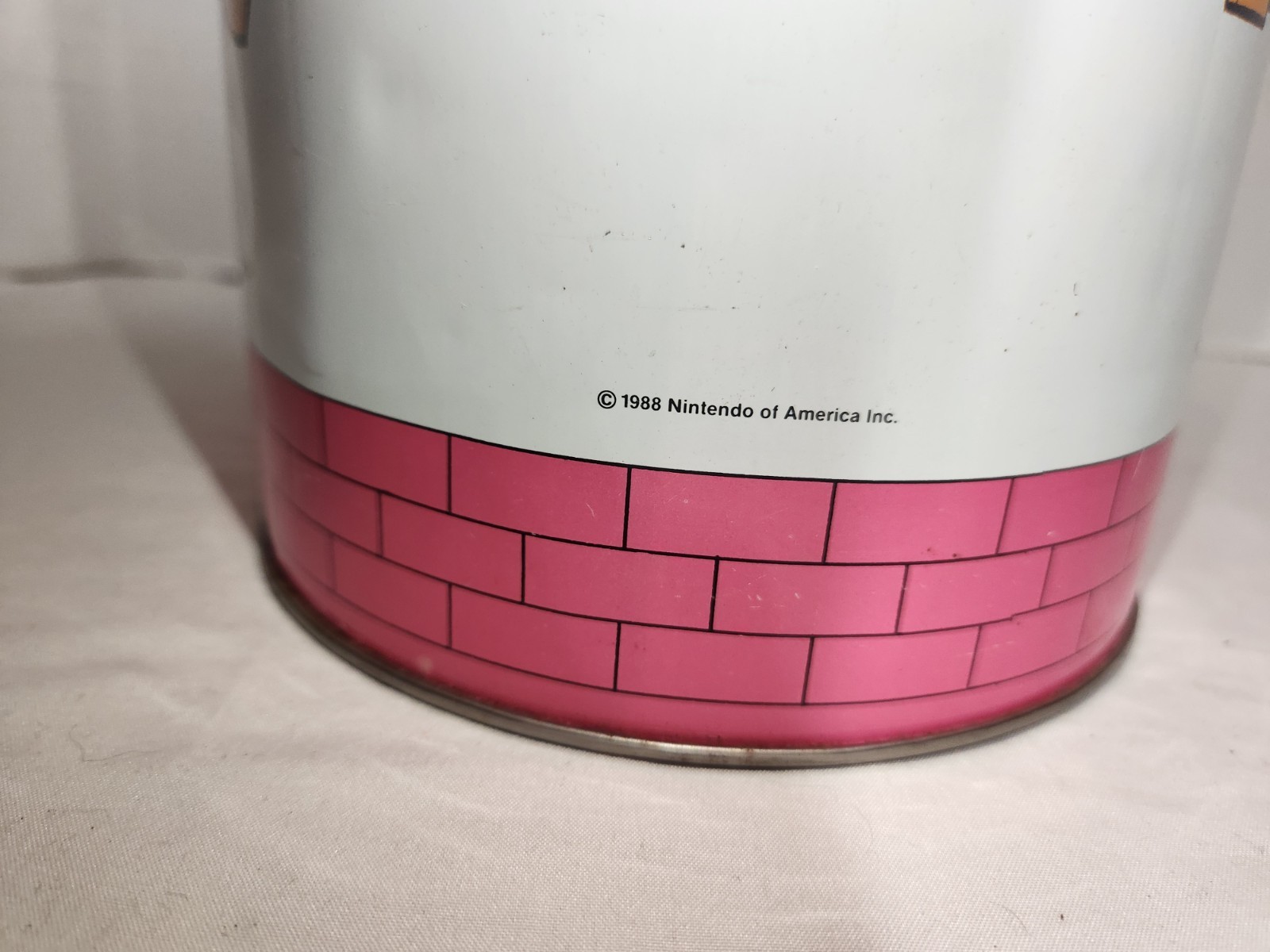 Vintage Rare 1988 Nintendo Legend of Zelda Metal Garbage / Collectible Trash Can