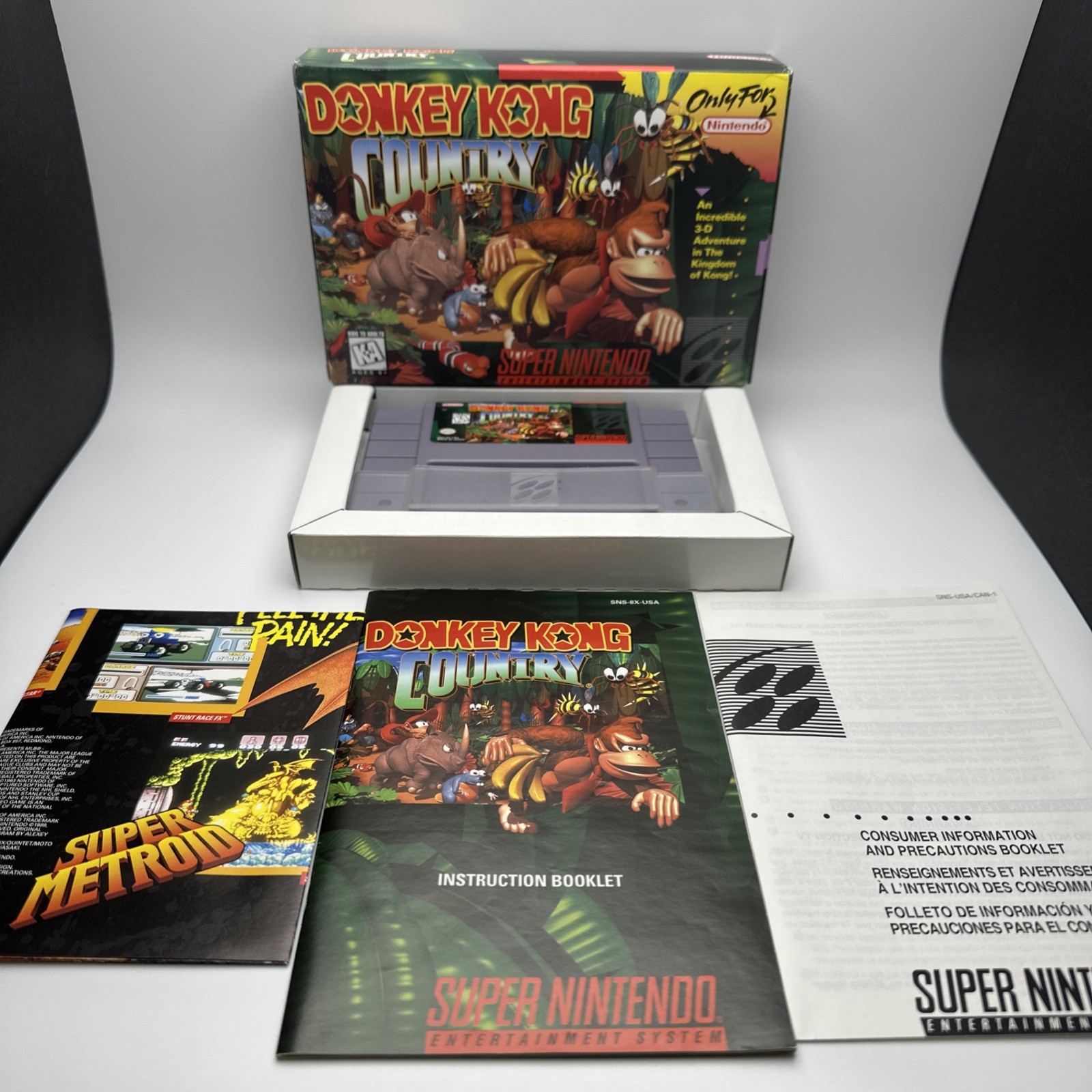 Donkey Kong Country (SNES) – CIB – Very Good Condition – Stunning Box