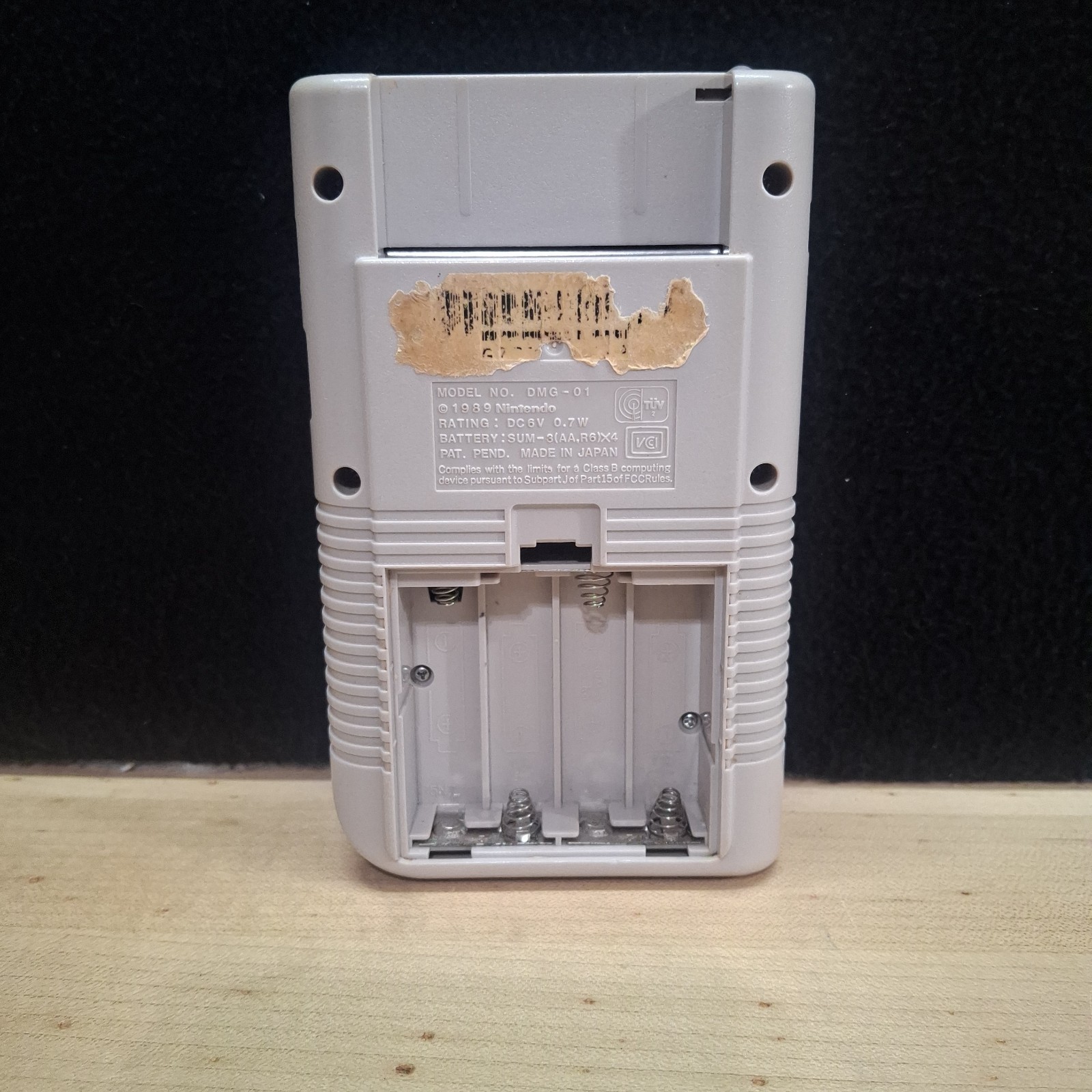 Nintendo Game Boy DMG-01 Handheld System Gray Does Not Power On No Battery Cover