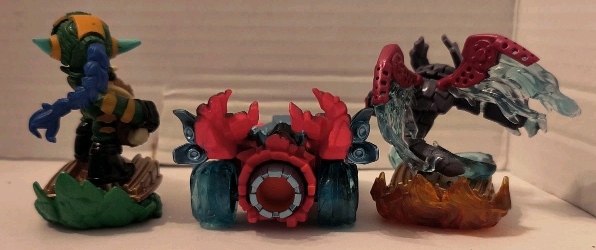 Skylanders Superchargers PS4 Starter Pack Game Stealth Elf Hot Streak Spitfire