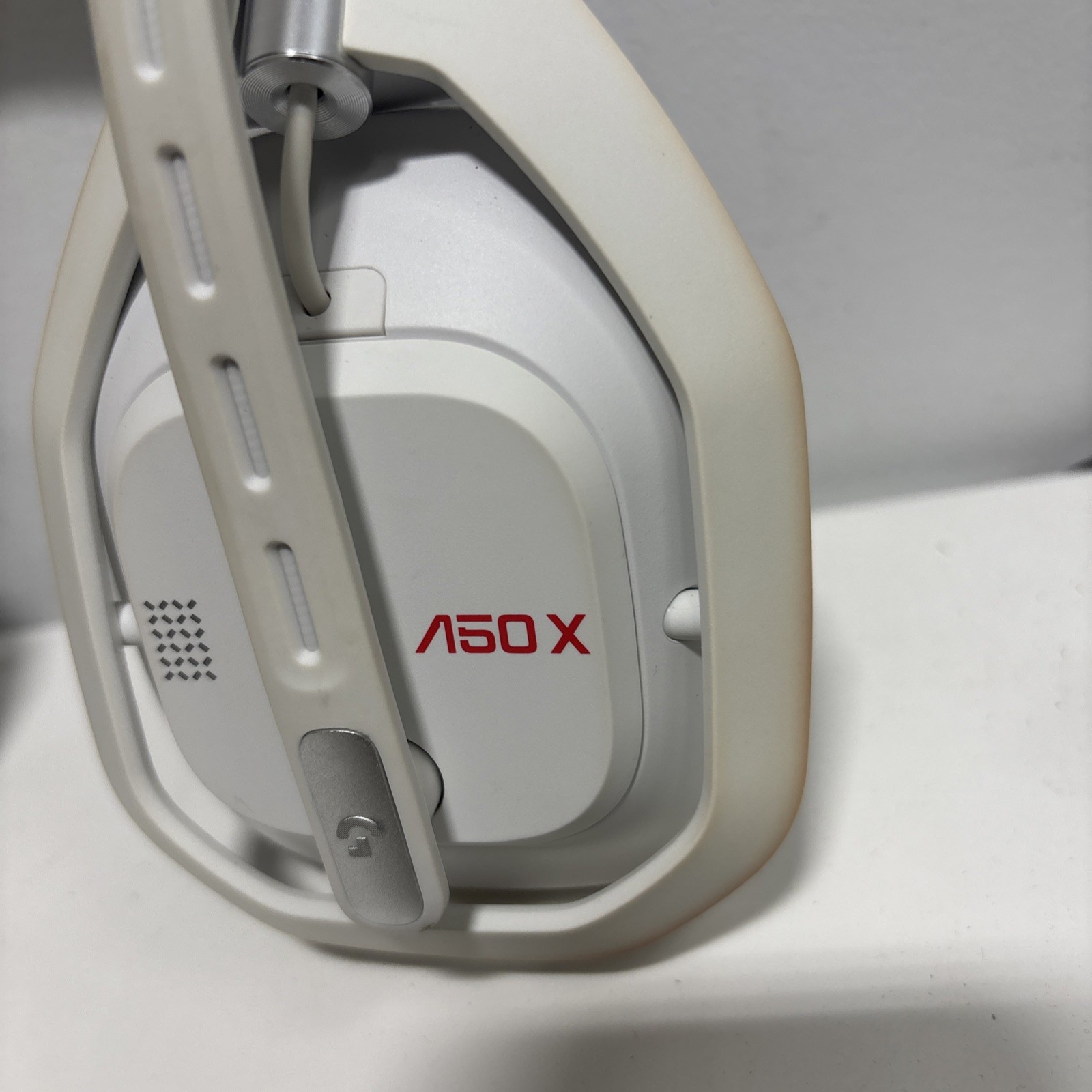 Logitech G ASTRO A50 X LIGHTSPEED Wireless Gaming Headset and Base Station