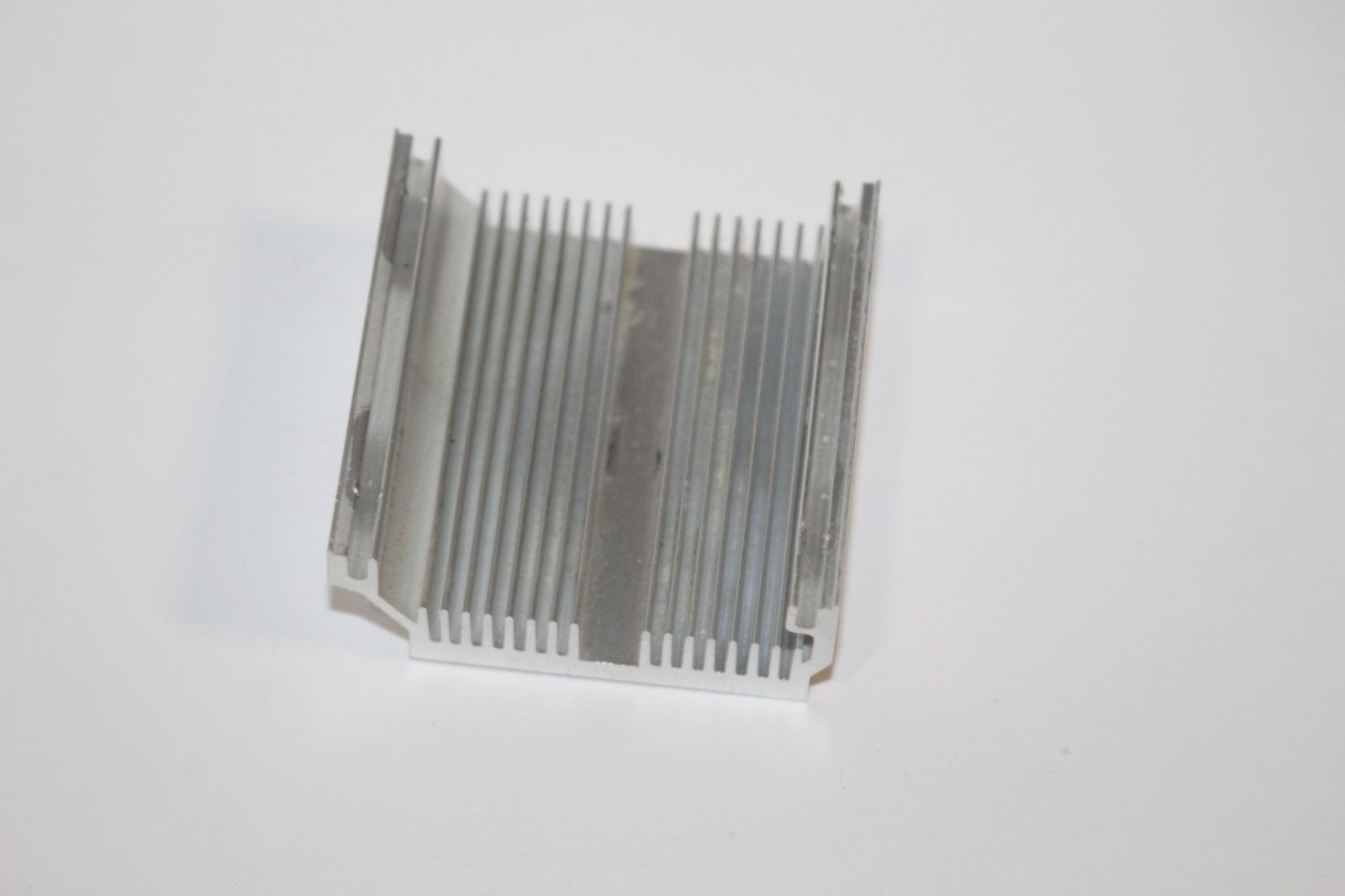 Original Microsoft Xbox Console Part – OEM GPU Cooling Metal Heatsink Cooler