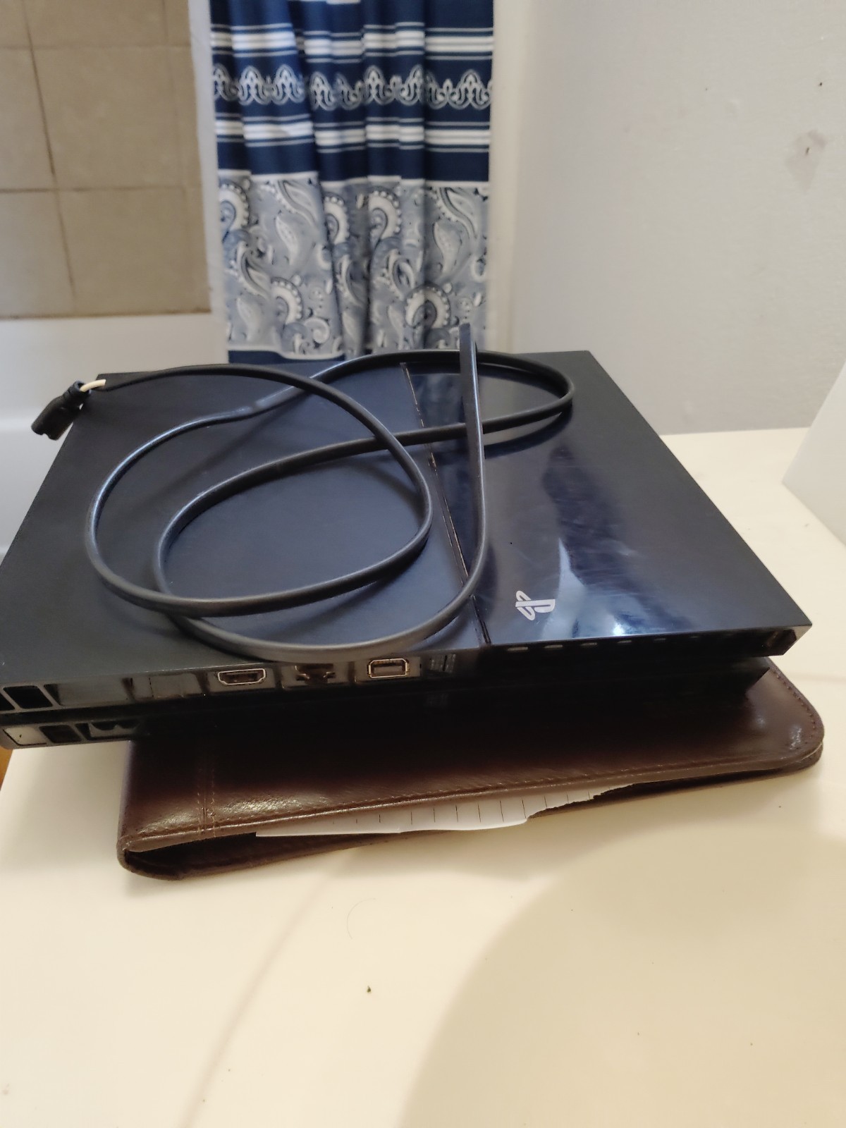 Sony PlayStation 4 PS4 Black Console CUH-1001A 500GB – POWER TESTED ONLY
