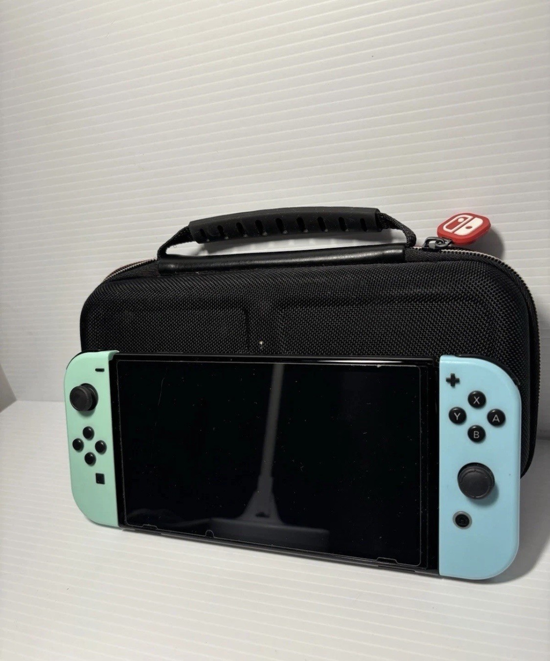 Nintendo Switch OLED – Tested w/ Screen Protector, Case, & green/blue Joy-Cons