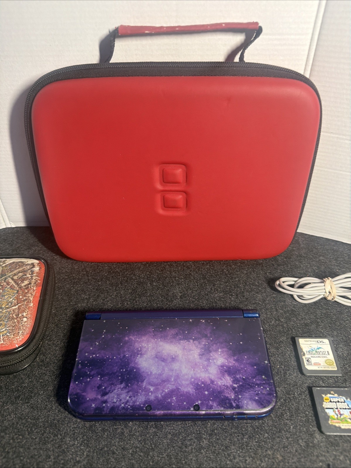 Nintendo 3DS XL Galaxy Edition Handheld System Purple w 2 Games + Charger Tested