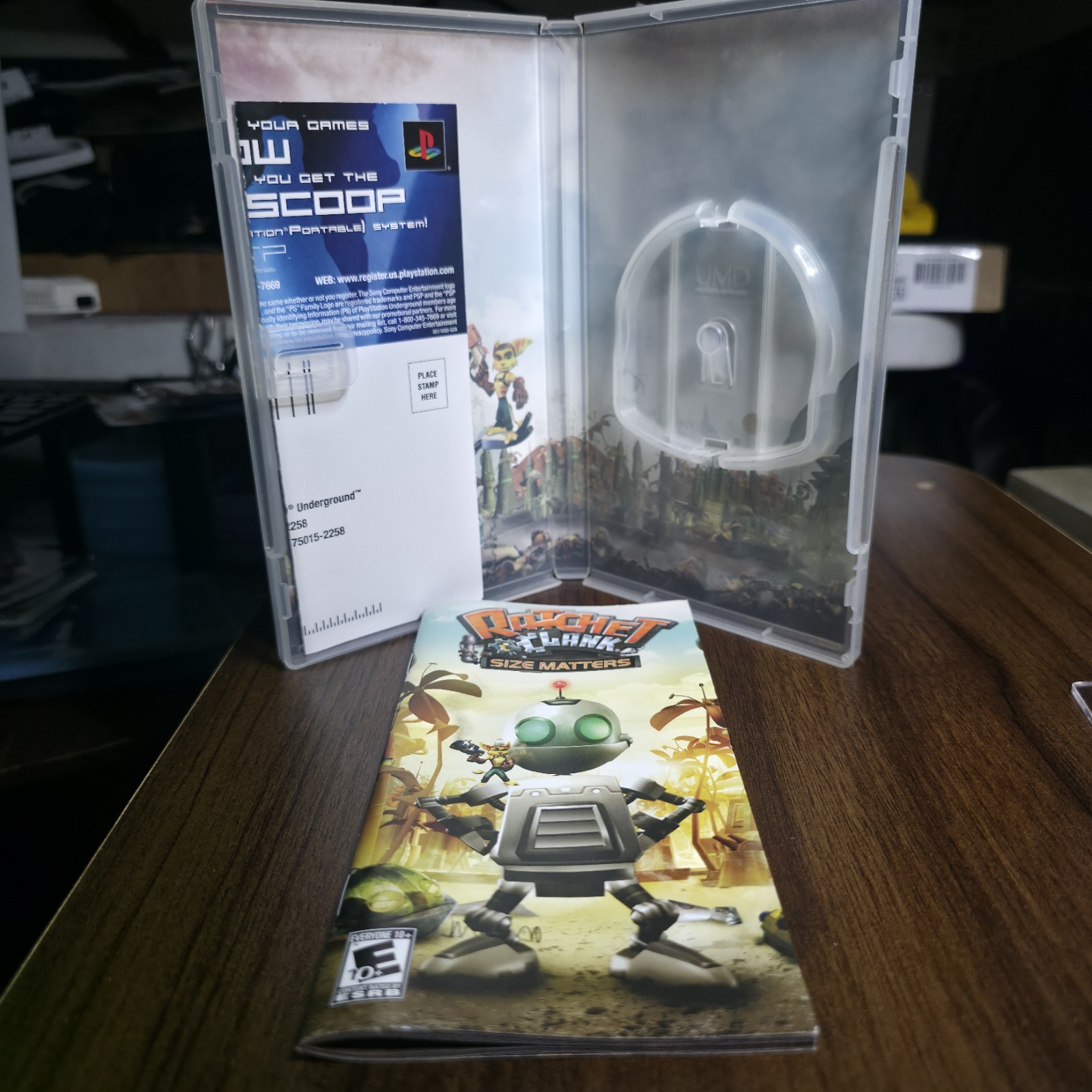 Ratchet & Clank: Size Matters (Sony PSP, 2007) Case & Manual Only. (No Game)