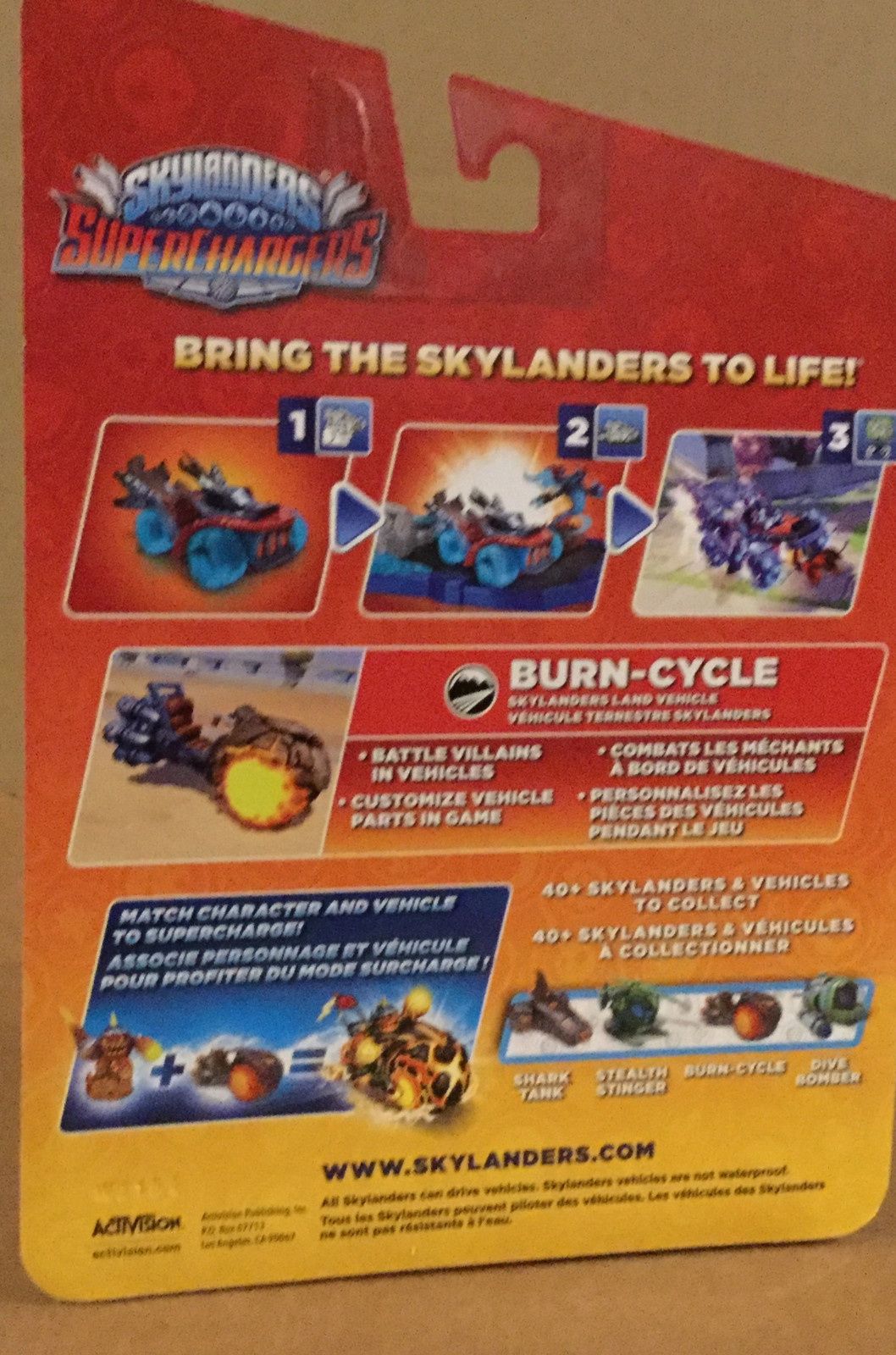 Skylanders SuperChargers Vehicle BURN-CYCLE NEW Activision