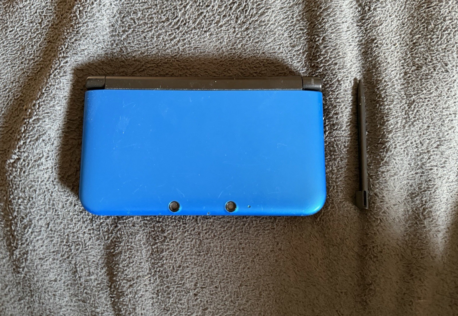 Nintendo 3DS XL Black Handheld System Console for Parts / Repair
