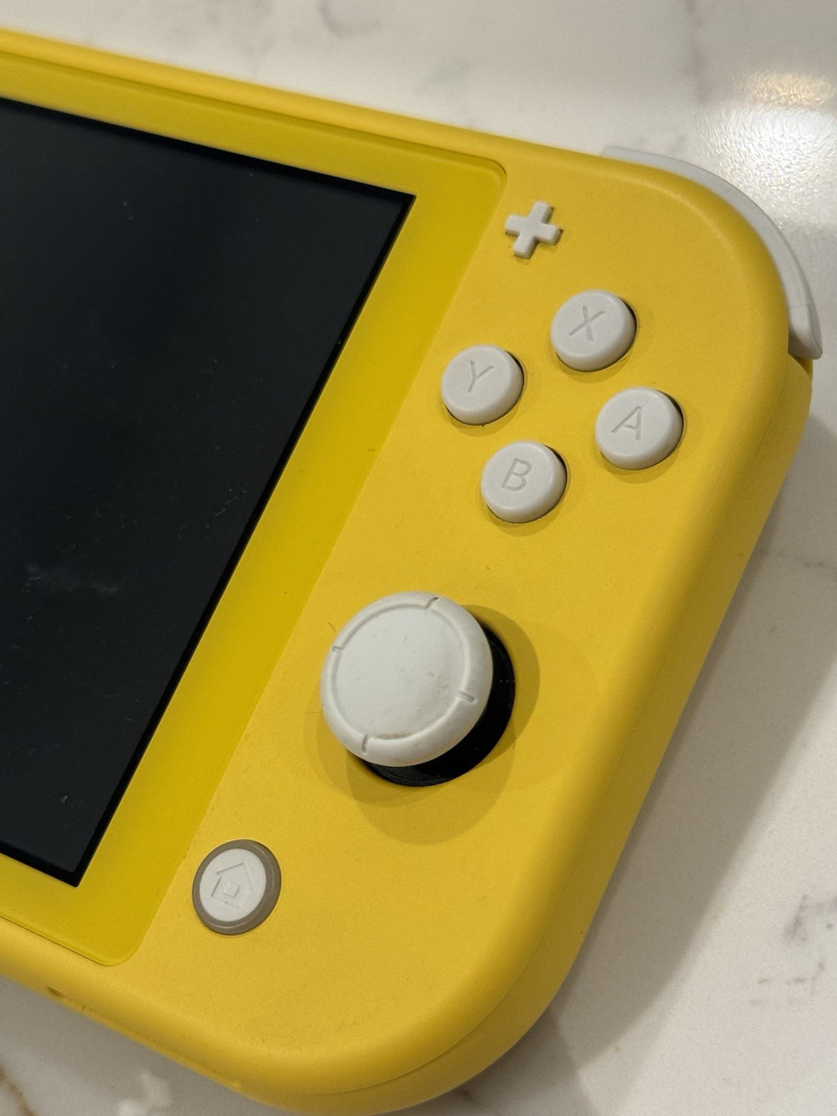 Nintendo Switch Lite Console YELLOW HDH-001 Handheld Video Game System